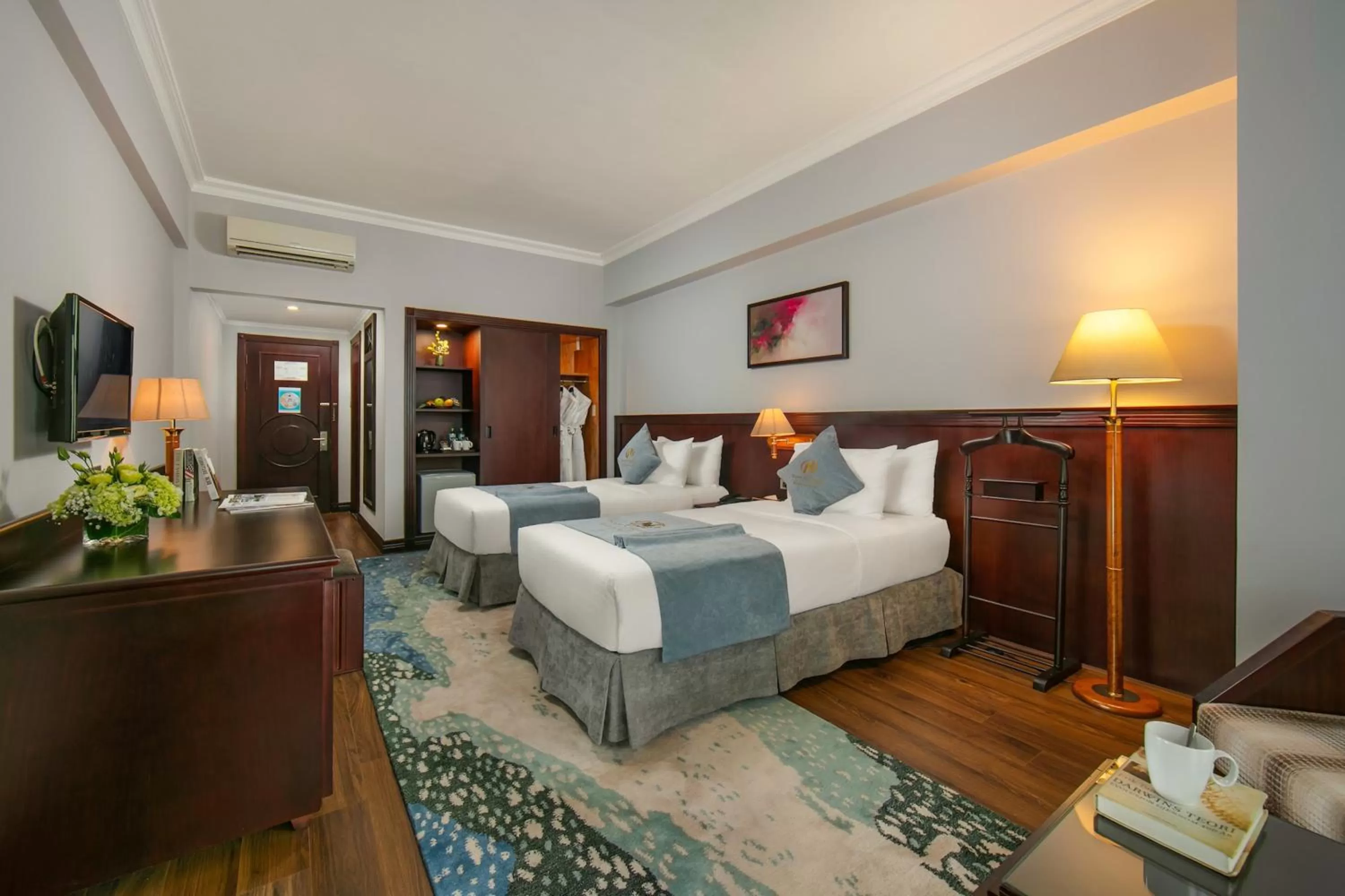 Bed in The Tray Hotel Hai Phong