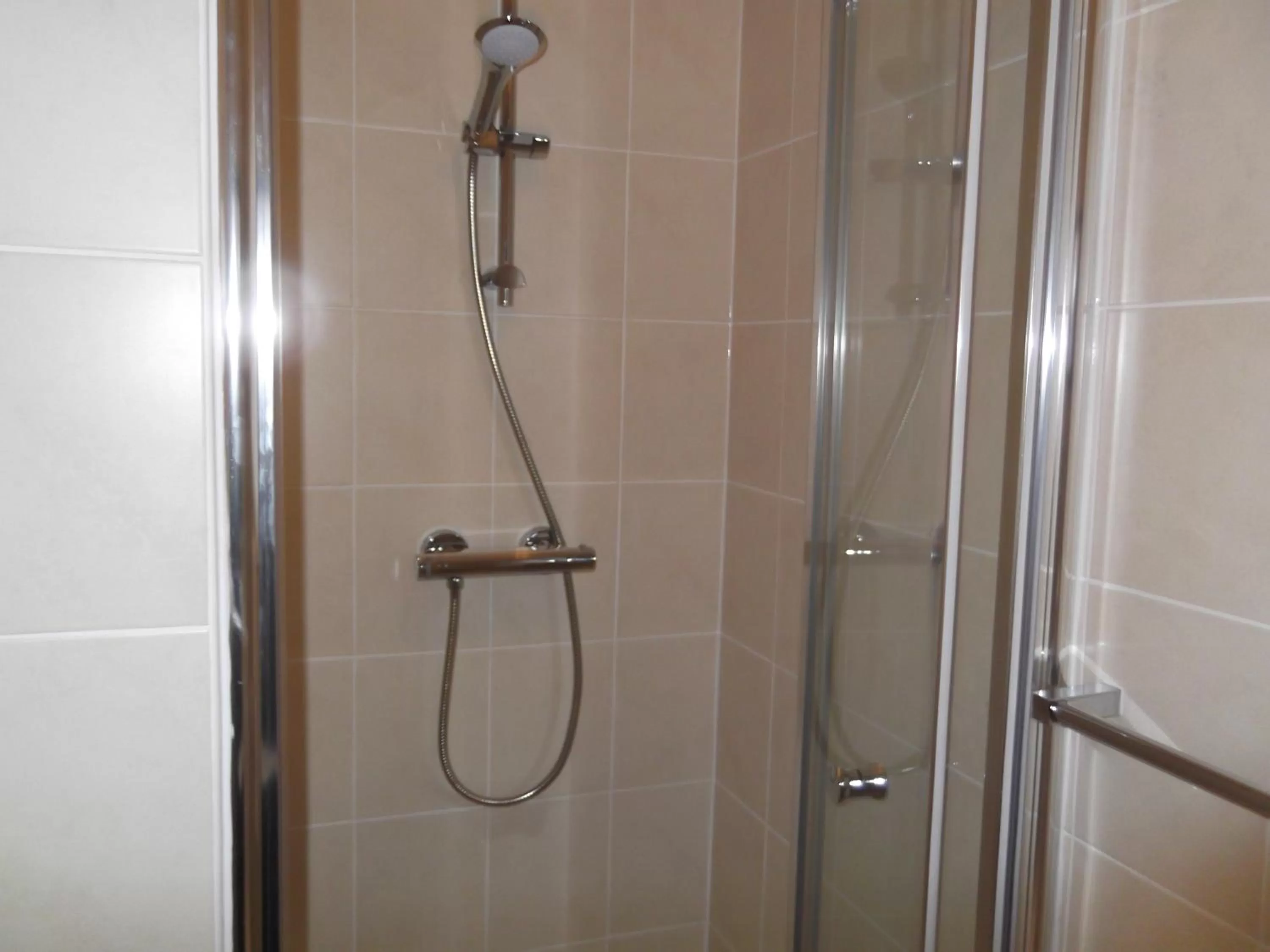 Shower in The Bay House Lake View Guest House - Adults Only