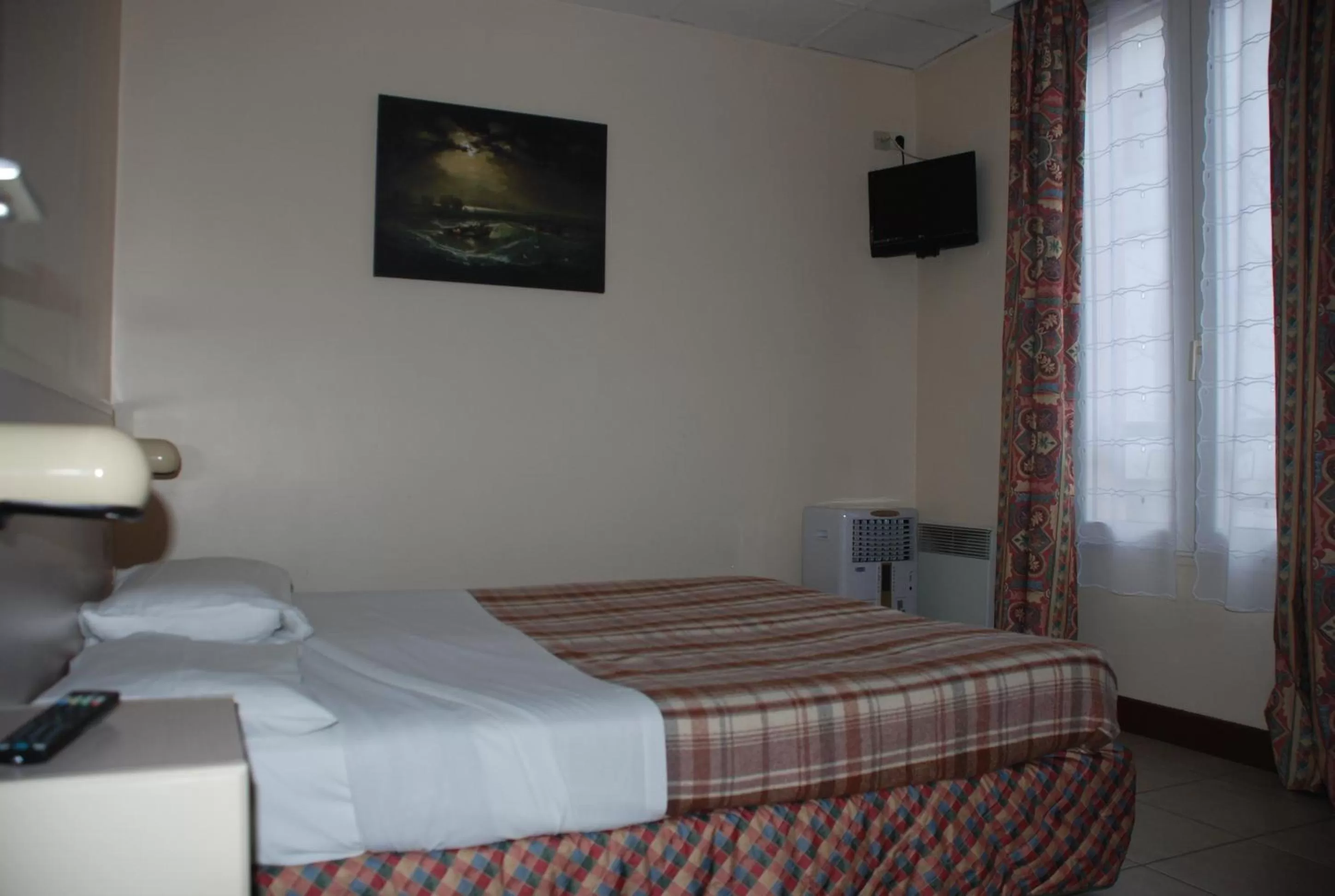 Bed in Residence De La Tour Paris-Malakoff