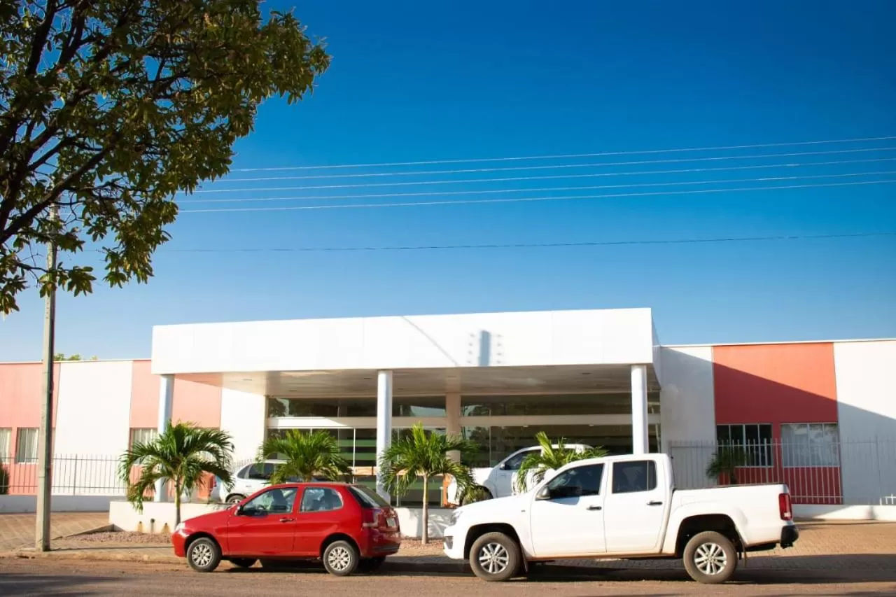 Facade/entrance, Property Building in Fórmula Arrey Hotel - Uruçuí