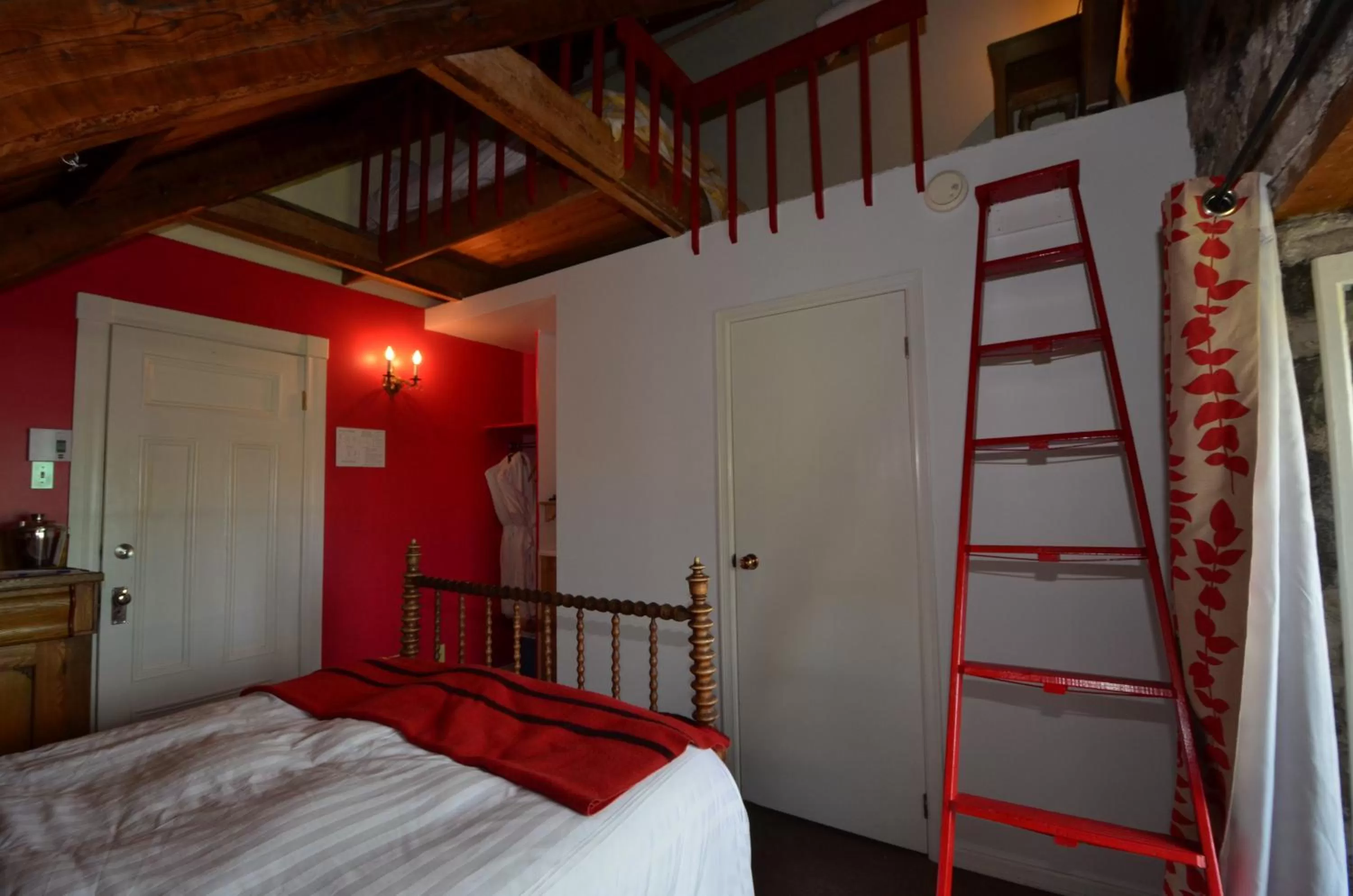 Photo of the whole room, Bed in La Maison Rousseau