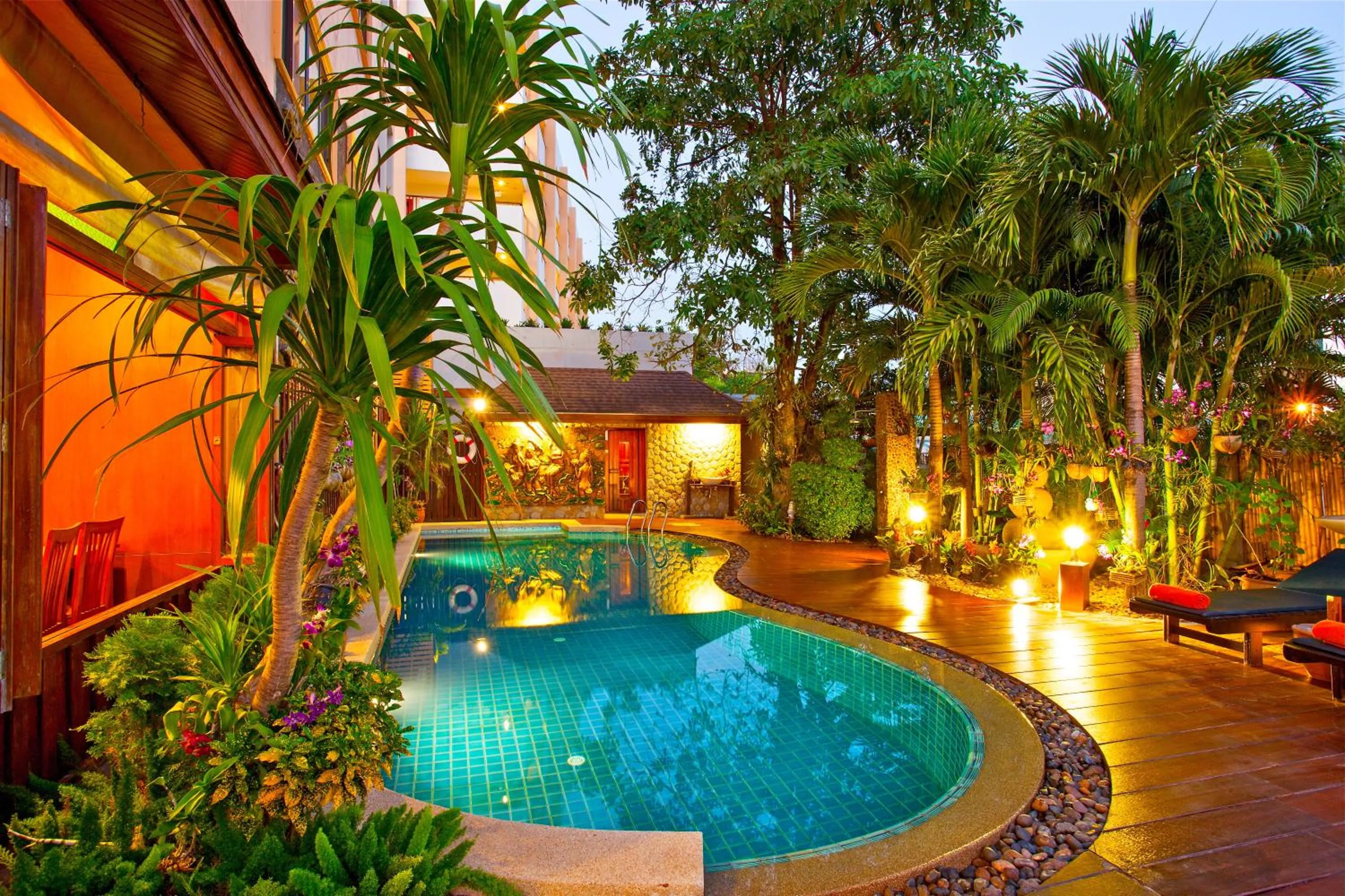 Swimming pool in Orchid Garden Hotel Patong