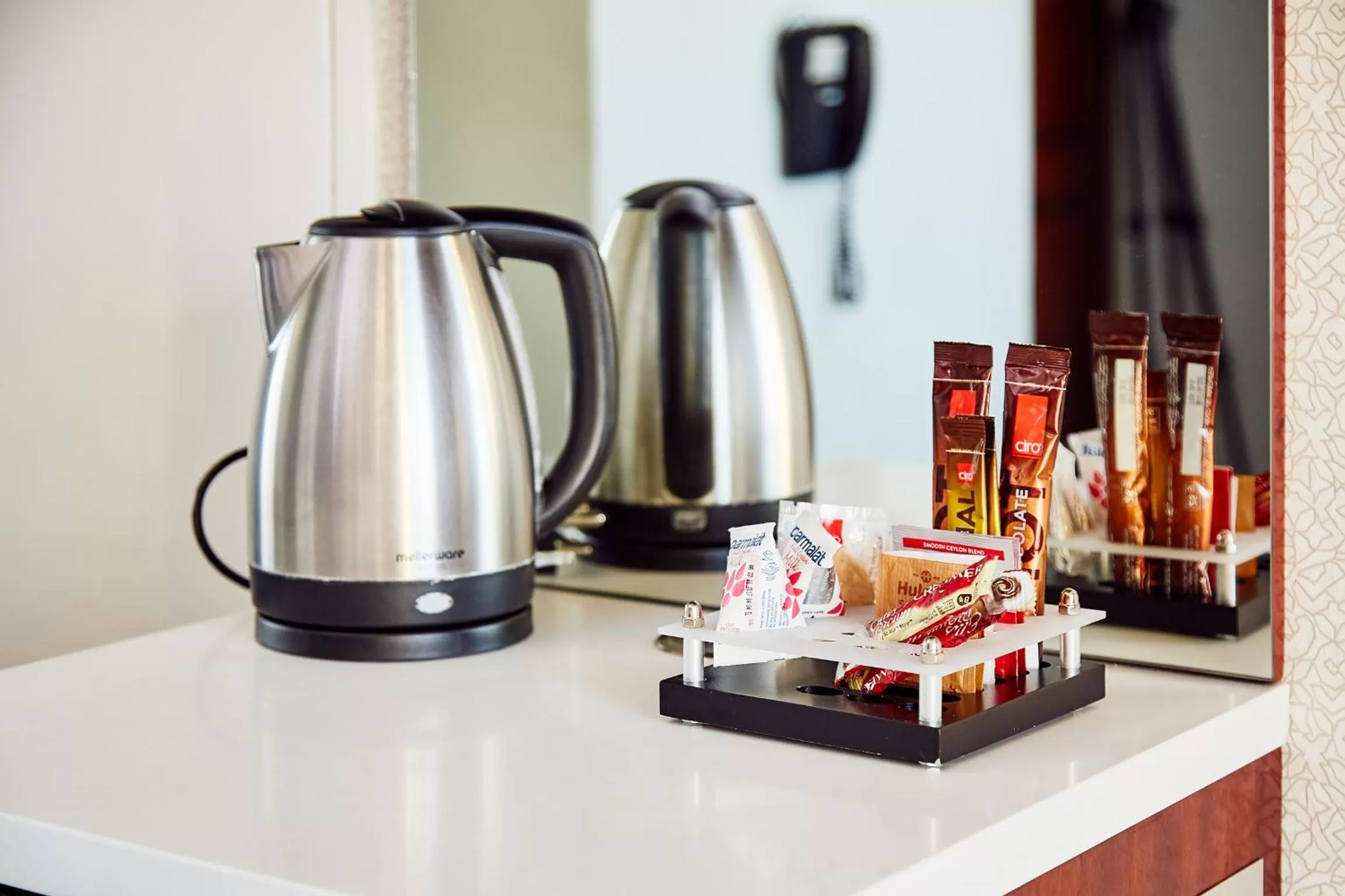 Coffee/tea facilities in First Group The Palace All-Suite