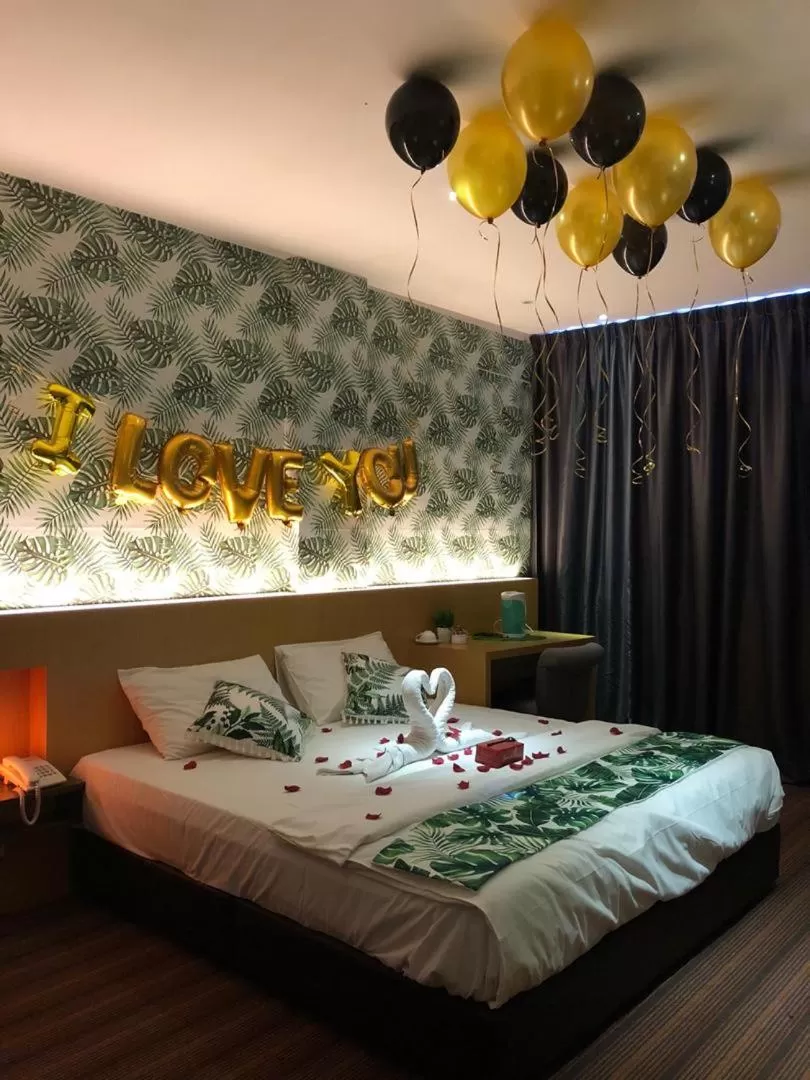 Grandeur Hotel And Spa