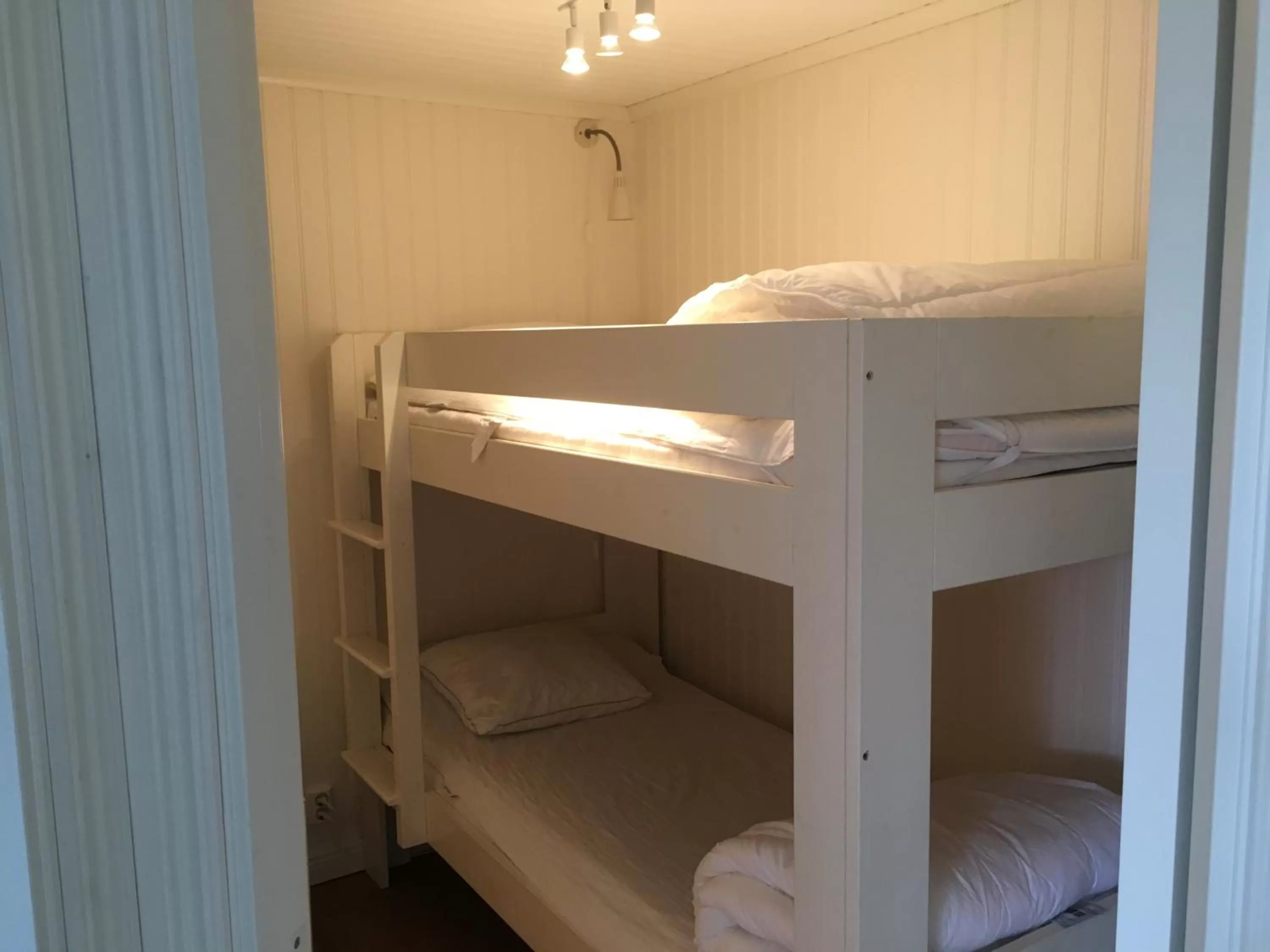 Bedroom, Bunk Bed in Augustas Bed & Breakfast