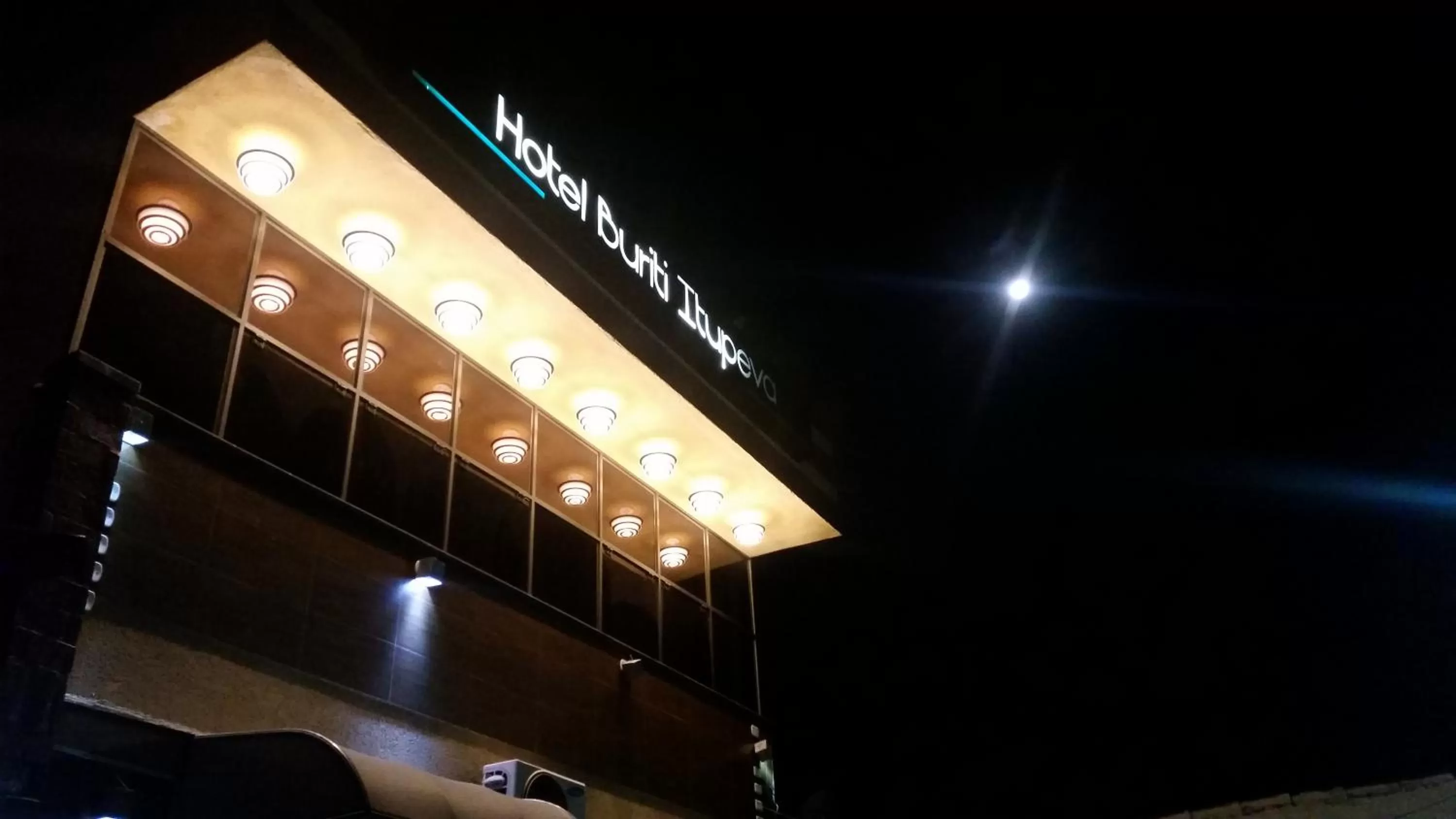 Facade/entrance, Property Building in Hotel Buriti Itupeva