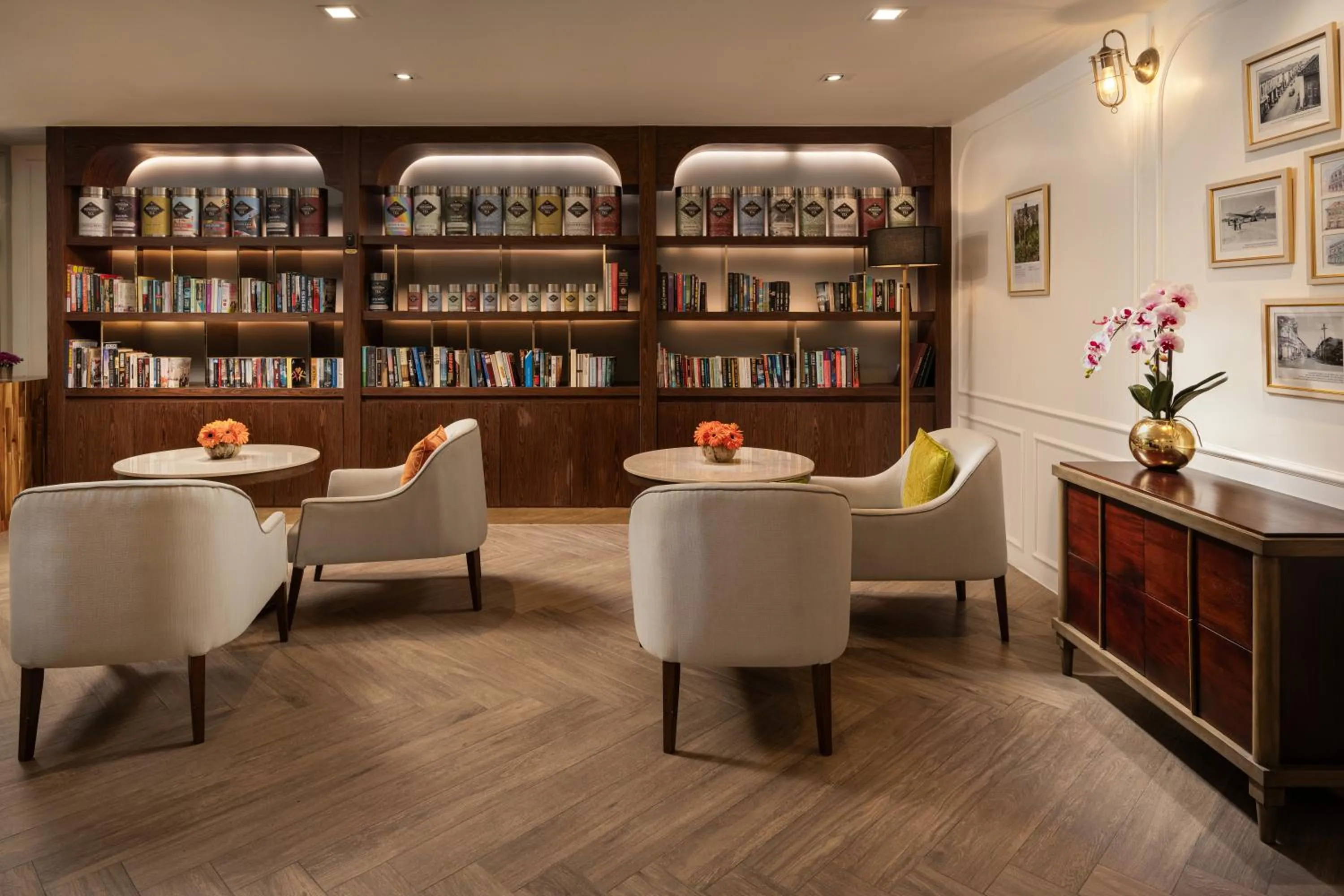 Library in Avista Grande Phuket Karon - MGallery