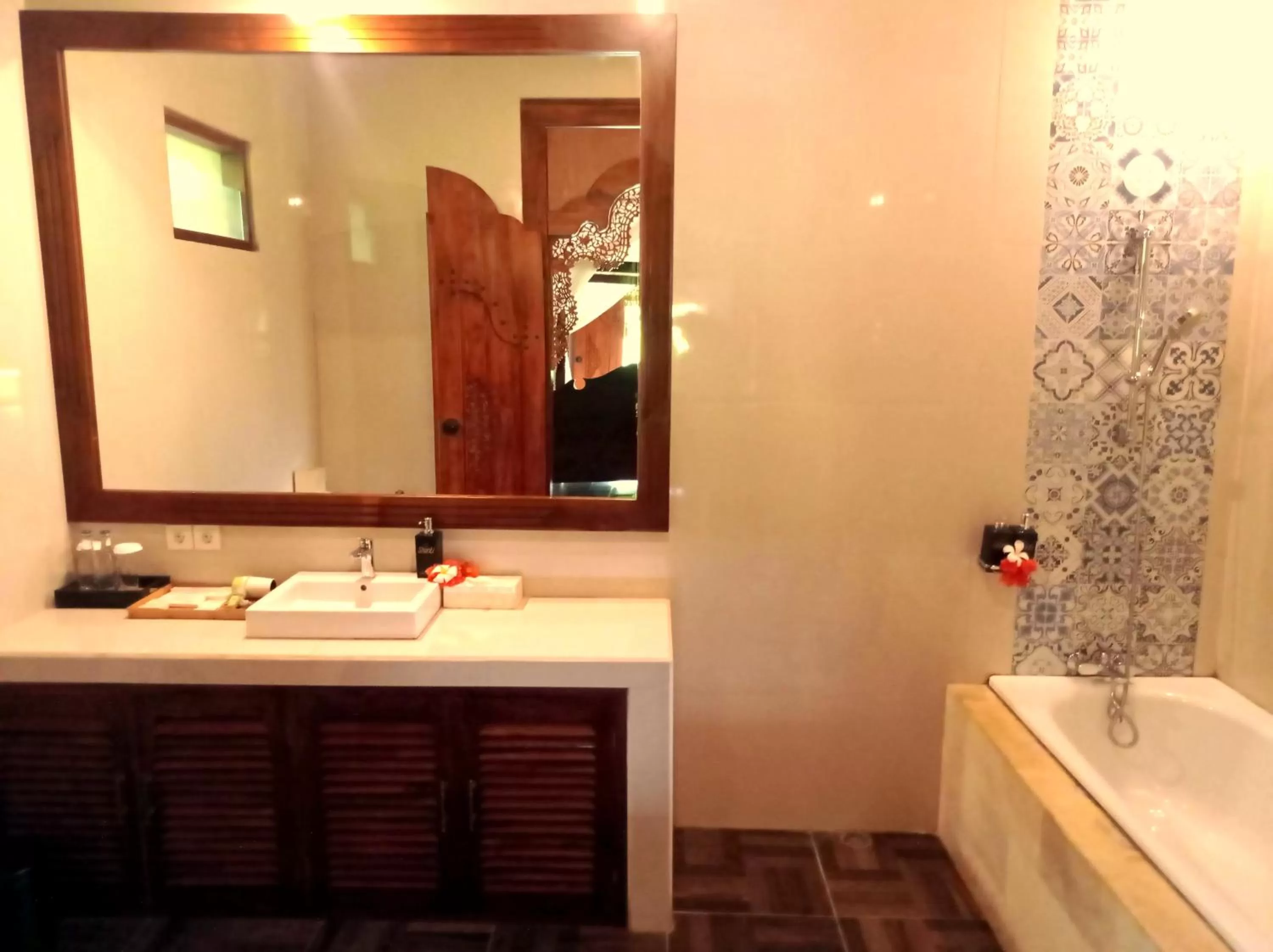 Bathroom in Shanti Natural Panorama View Hotel