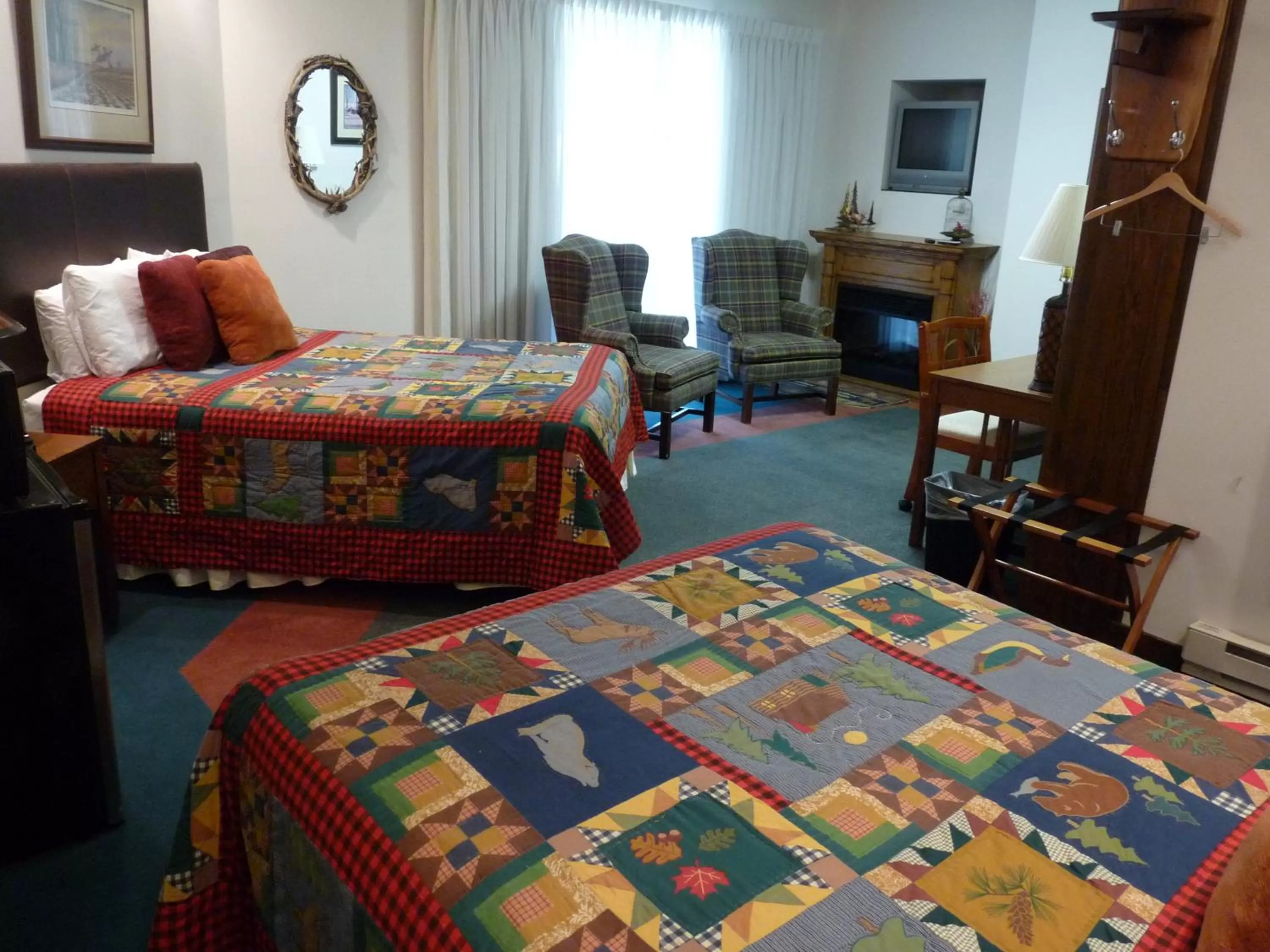 Bed in RiverBank Lodge