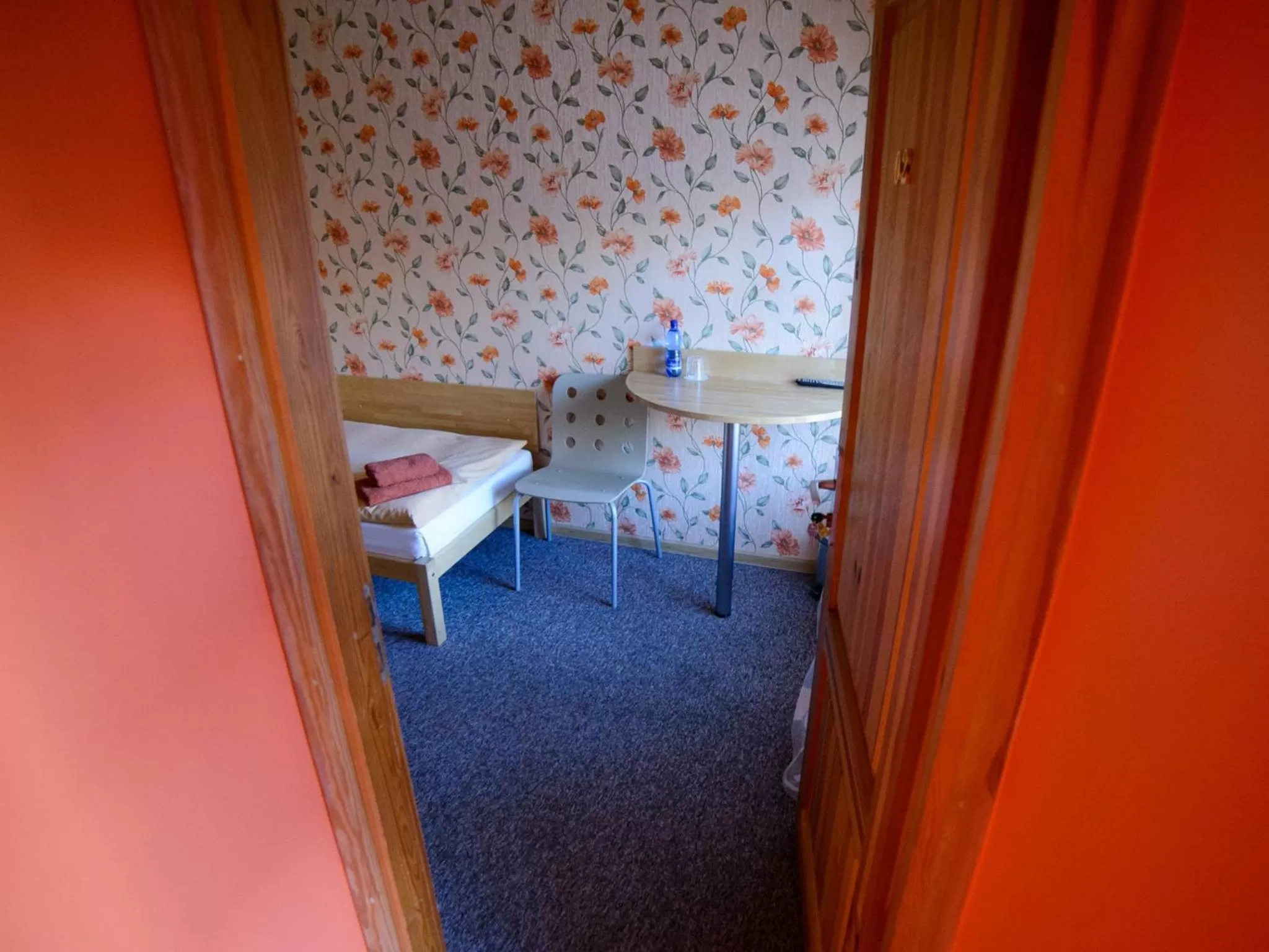 Bedroom, Bed in Hotel Katrina