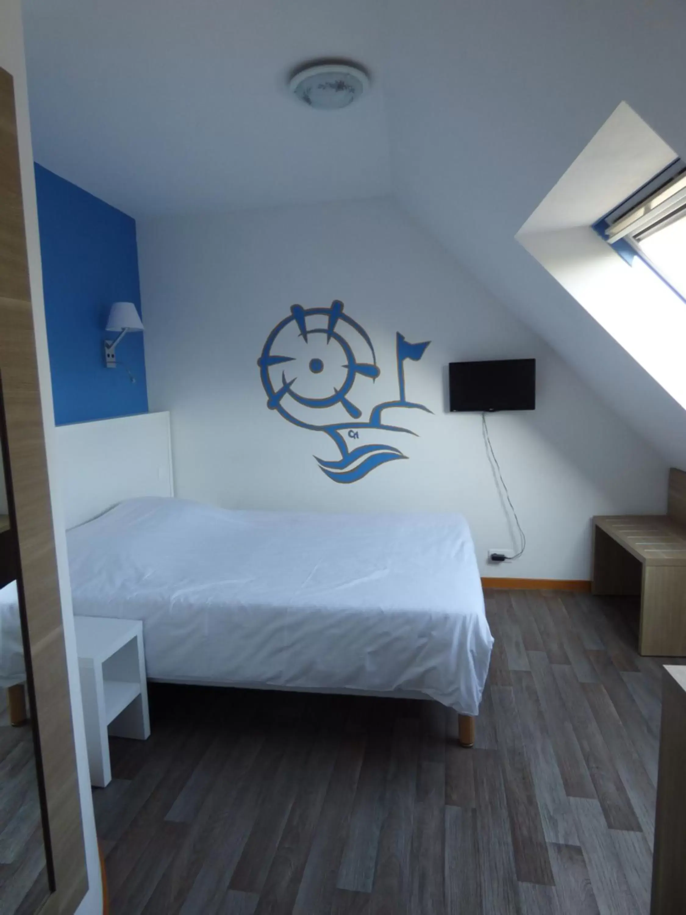 Double Room Mansardée in Hotel Castel Moor Double Room Mansardée in Hotel Castel Moor