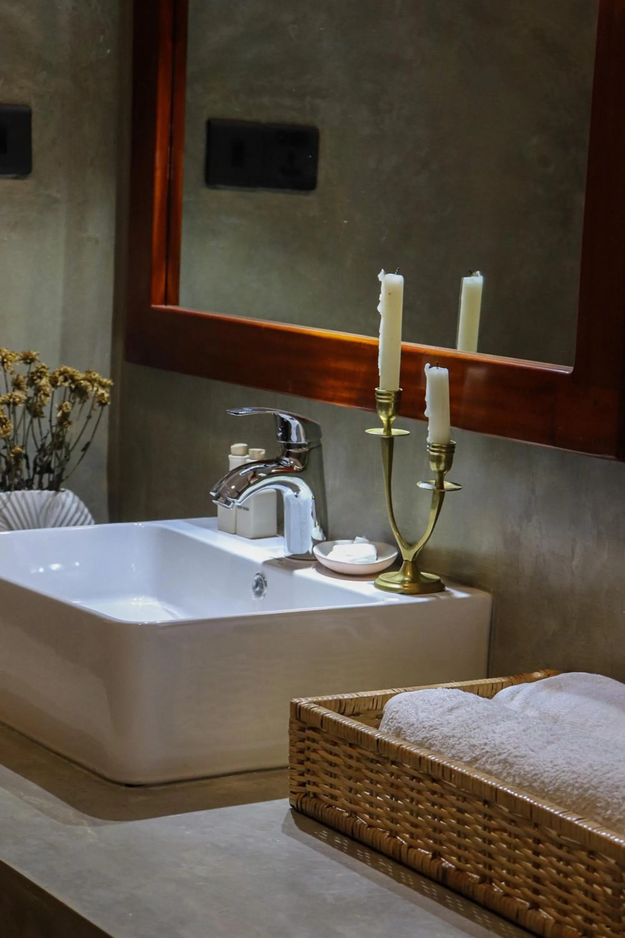 Shower in Hanthana House