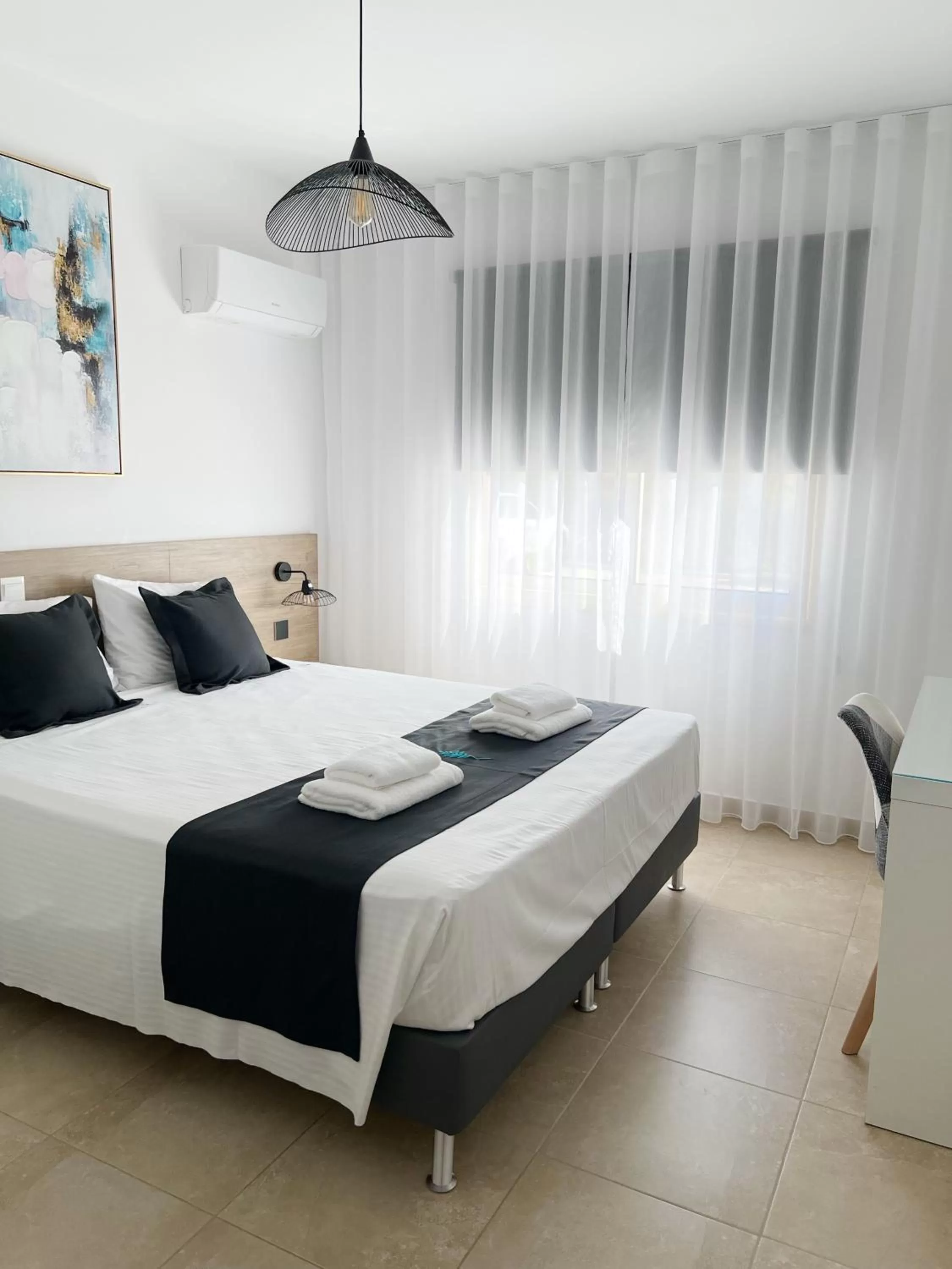 Bedroom, Bed in Elysia Park