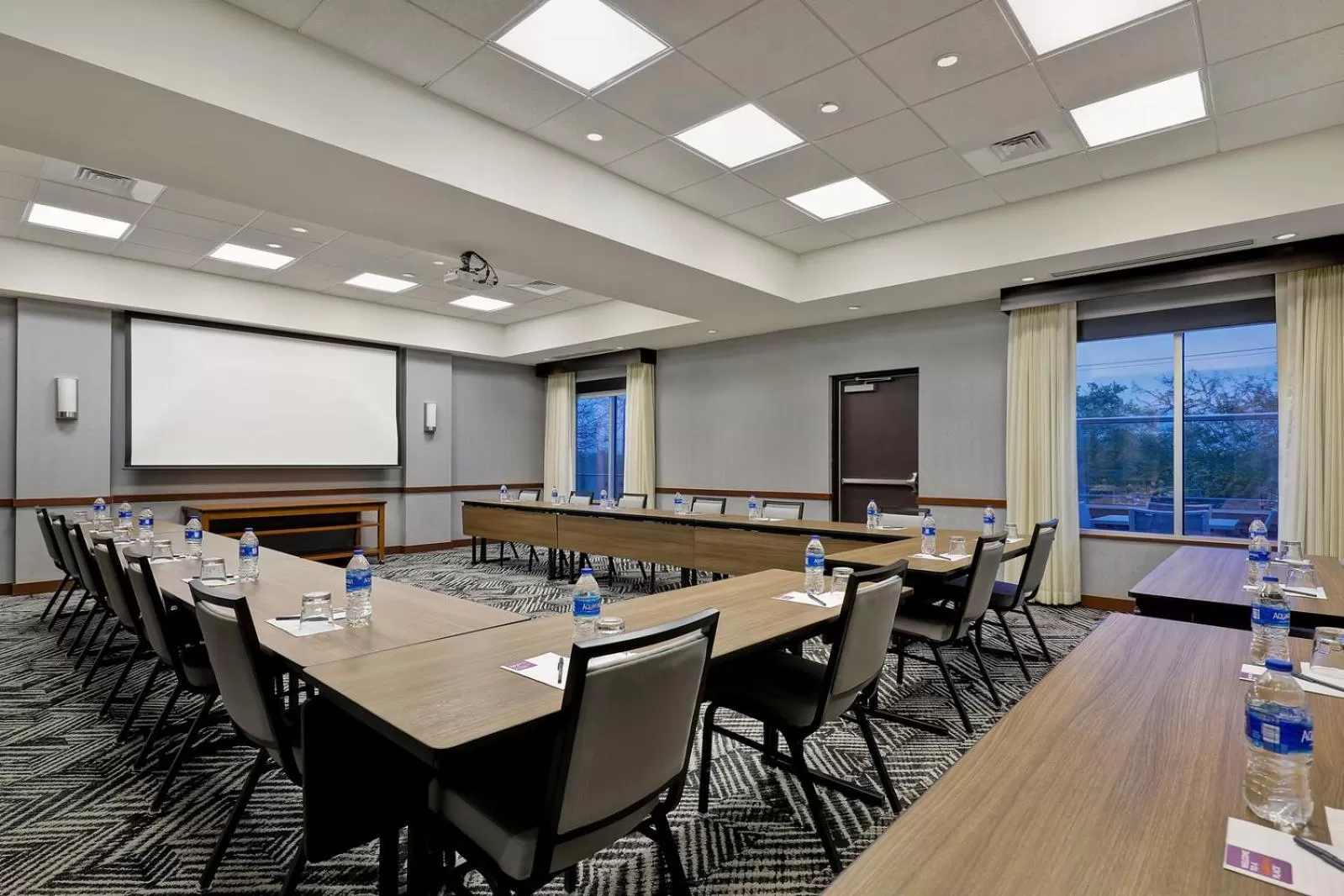 Business facilities in Hyatt Place San Antonio North Stone Oak