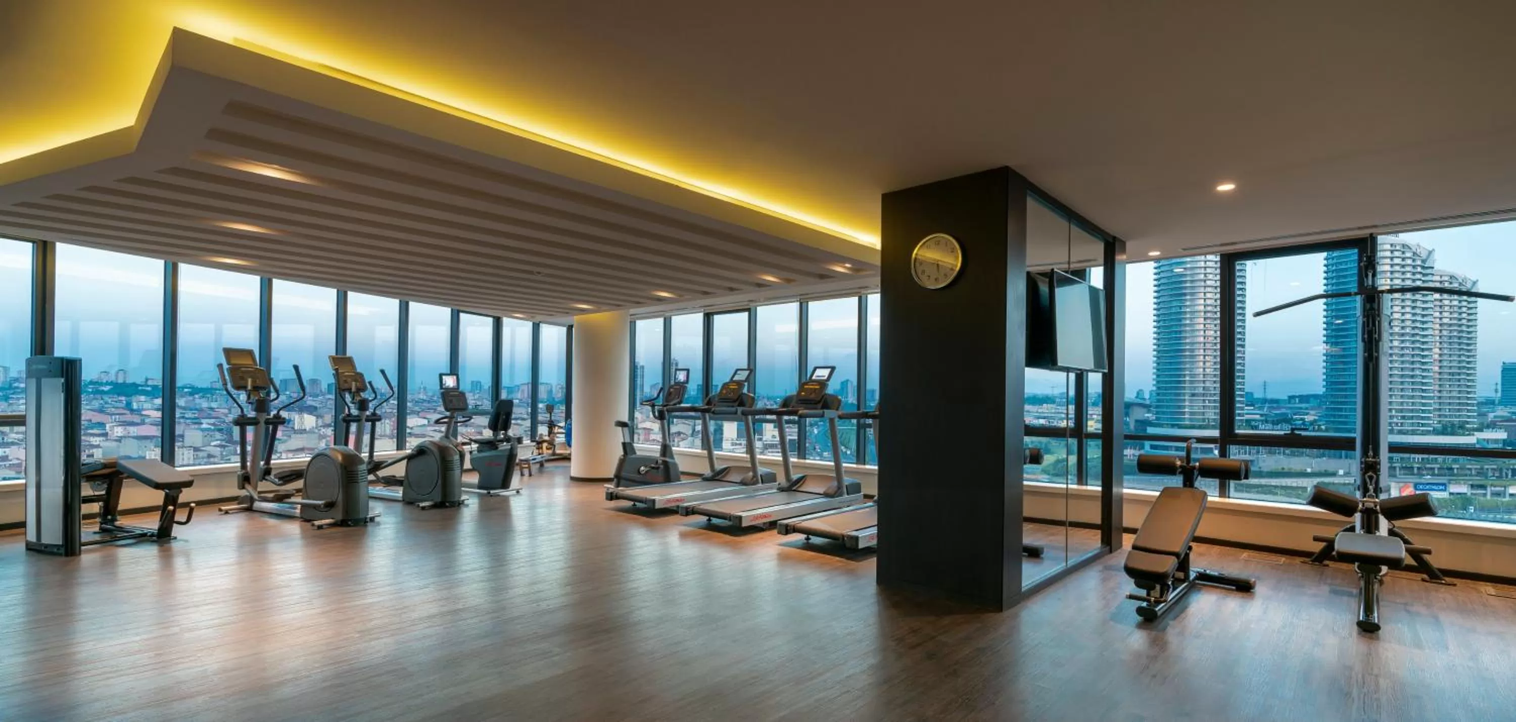 Fitness centre/facilities in WestSide Residences by Rotana