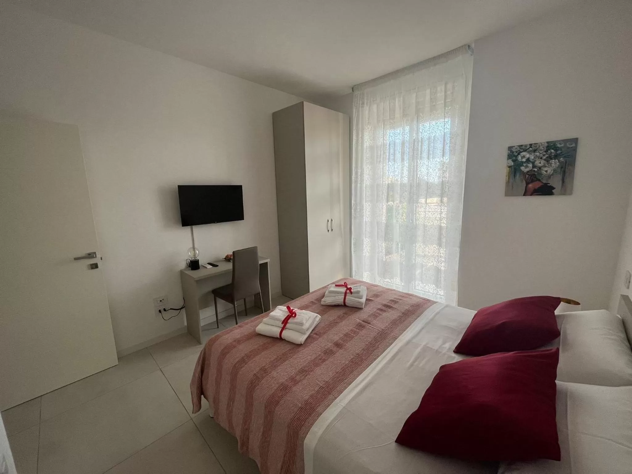 TV and multimedia, Bed in Bed & Breakfast Torre Mare