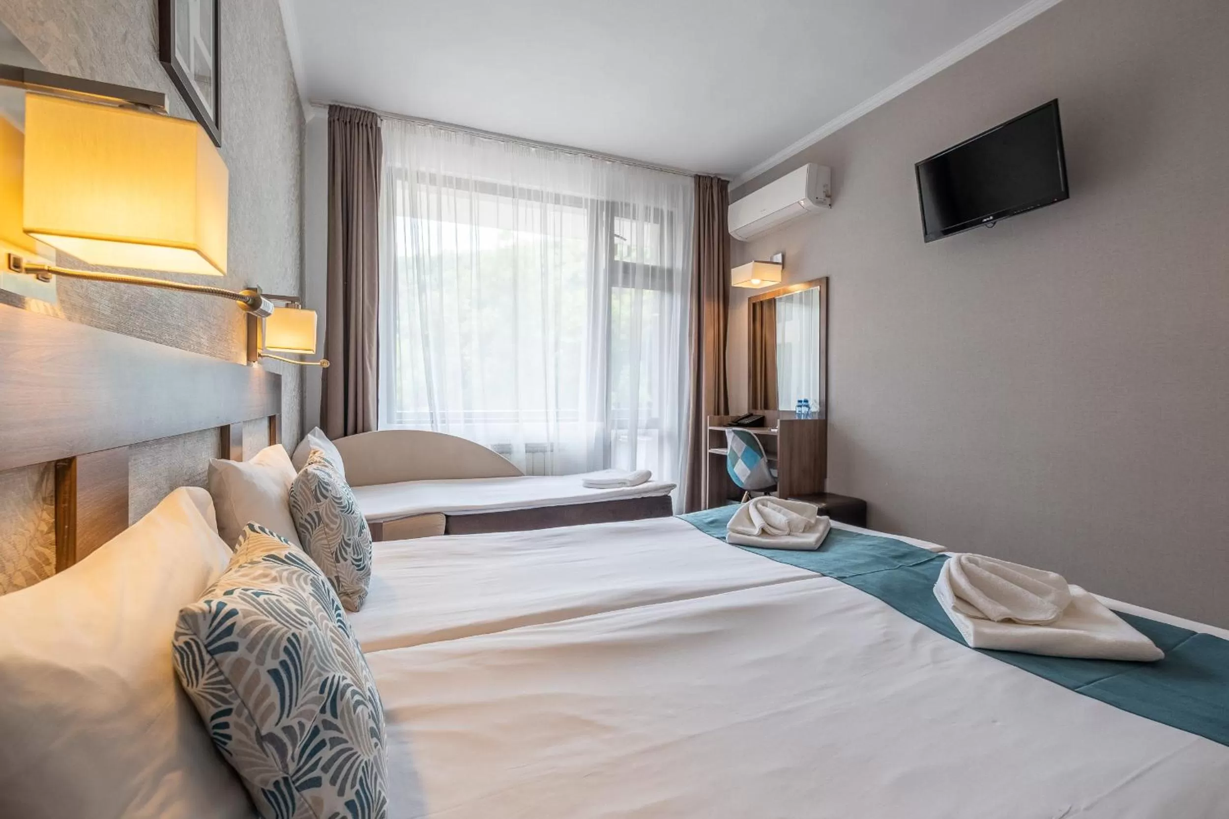 Bedroom, Bed in Park Hotel Asenevtsi