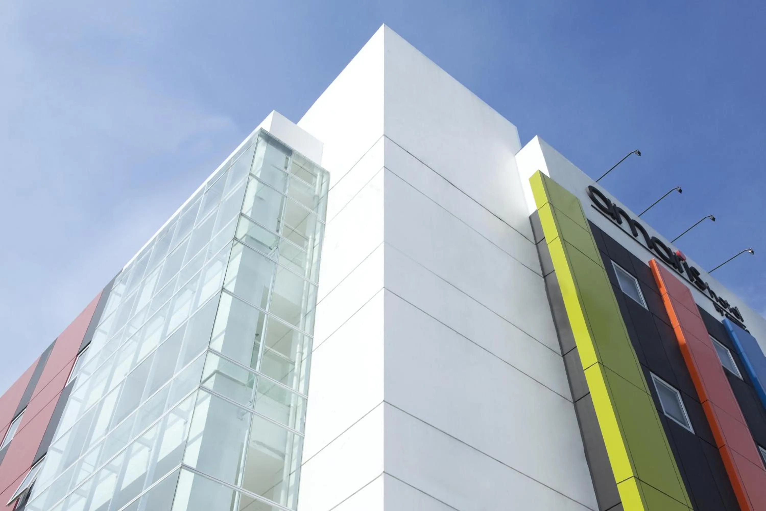 Facade/entrance in Amaris Hotel Cihampelas