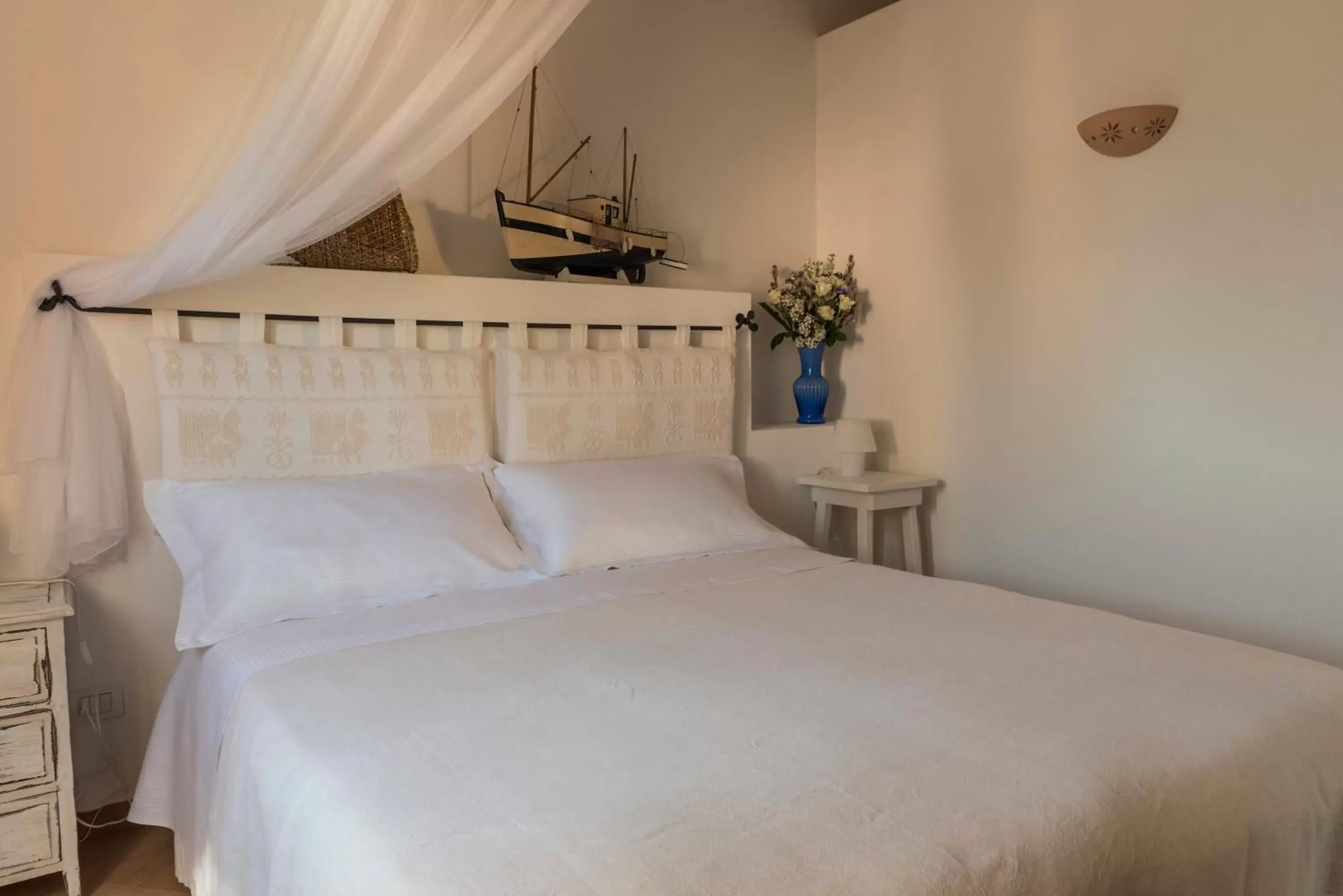 King Room in CelesteDiMare King Room in CelesteDiMare