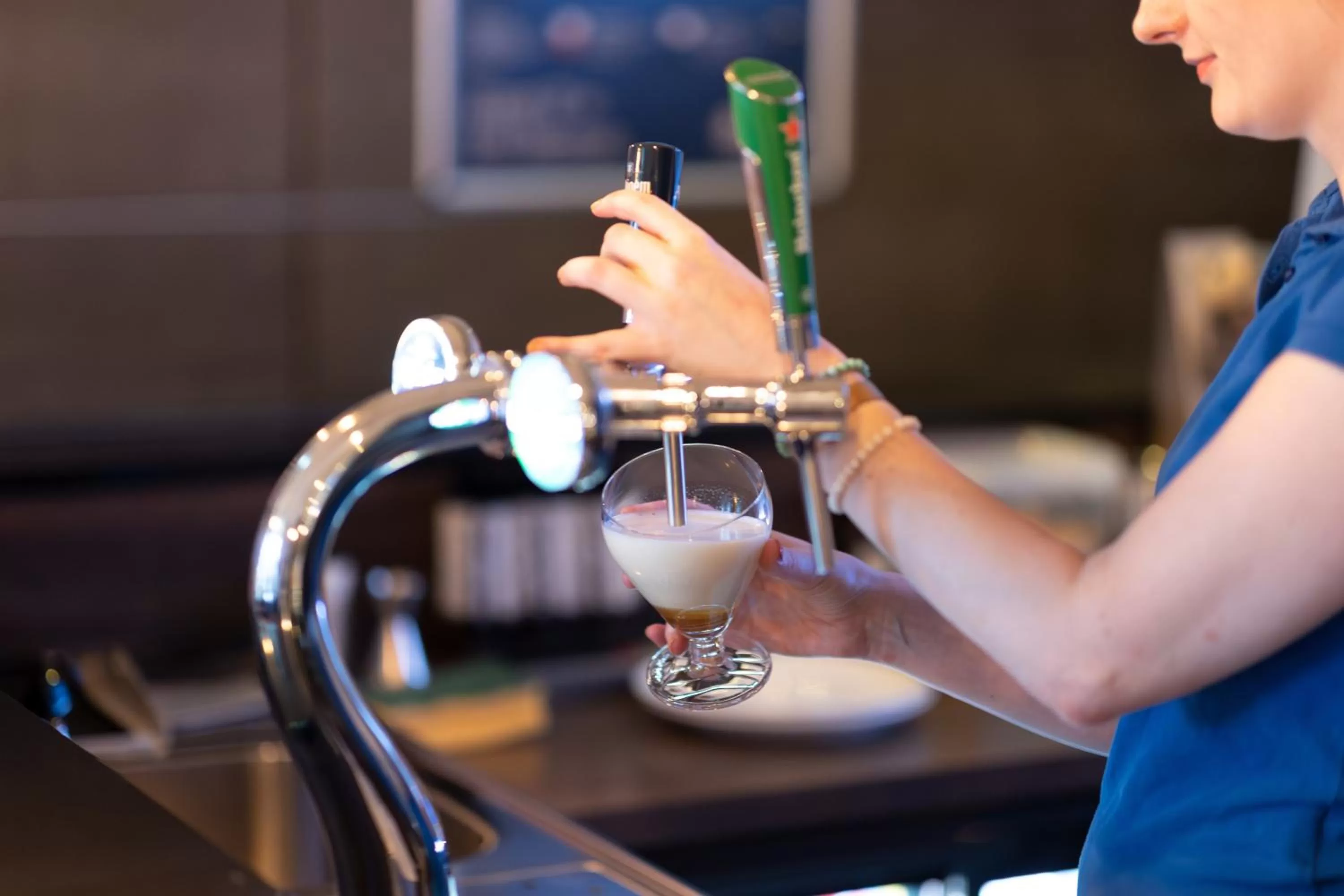 Lounge or bar in a&o Rotterdam City