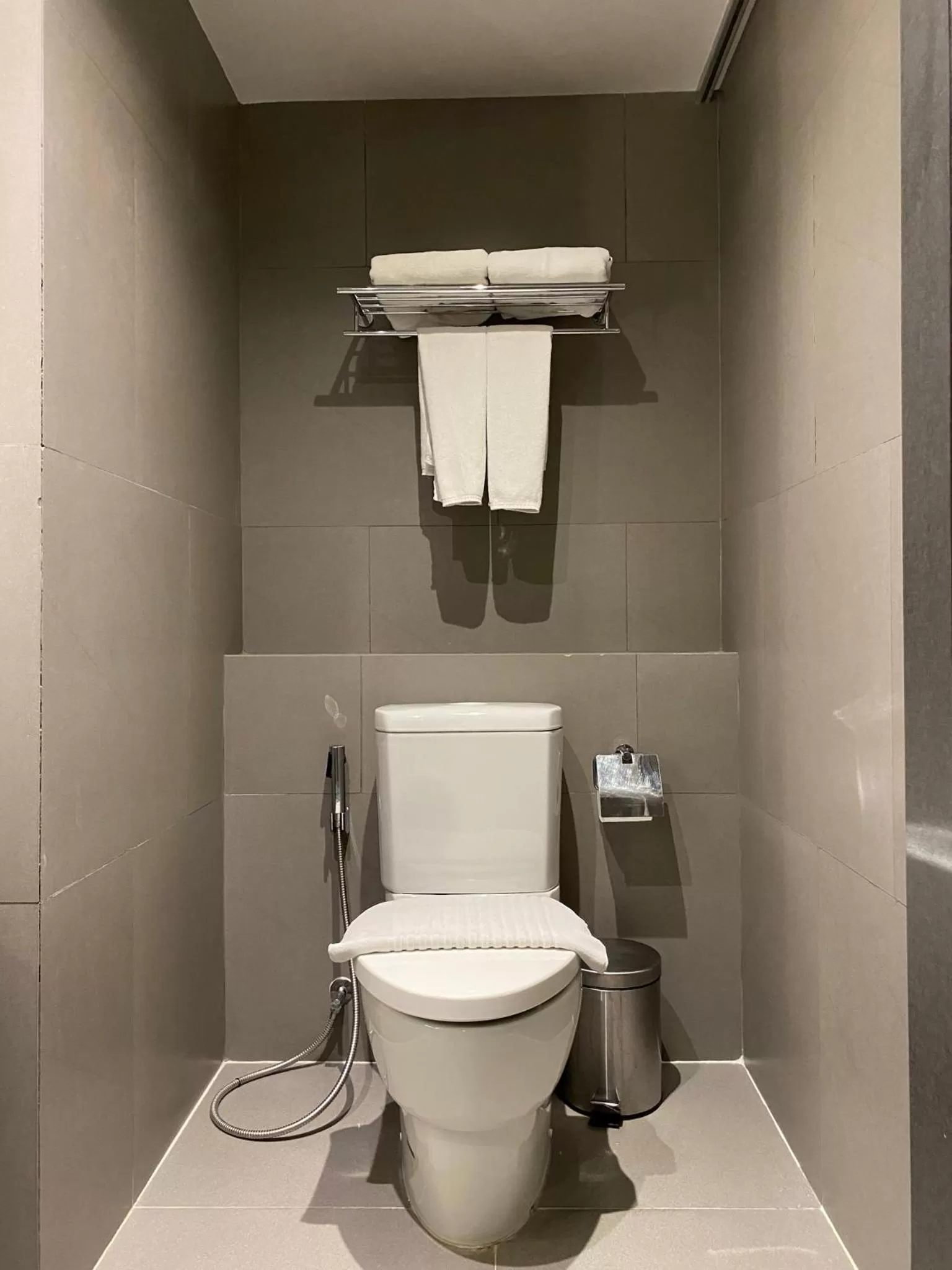 Toilet in The Quarter Ladprao by UHG