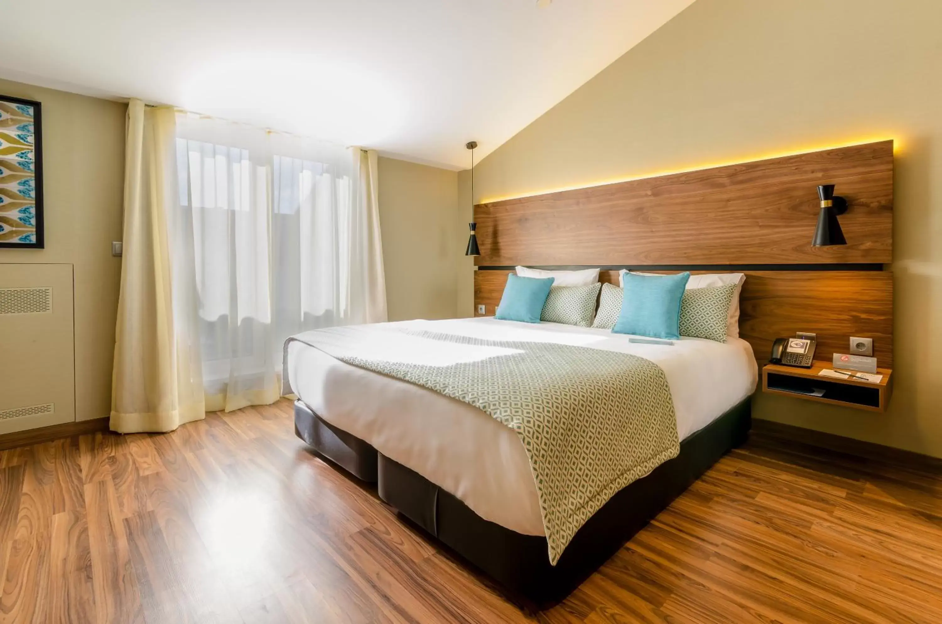 Double Room - Attic in Vincci Liberdade Double Room - Attic in Vincci Liberdade