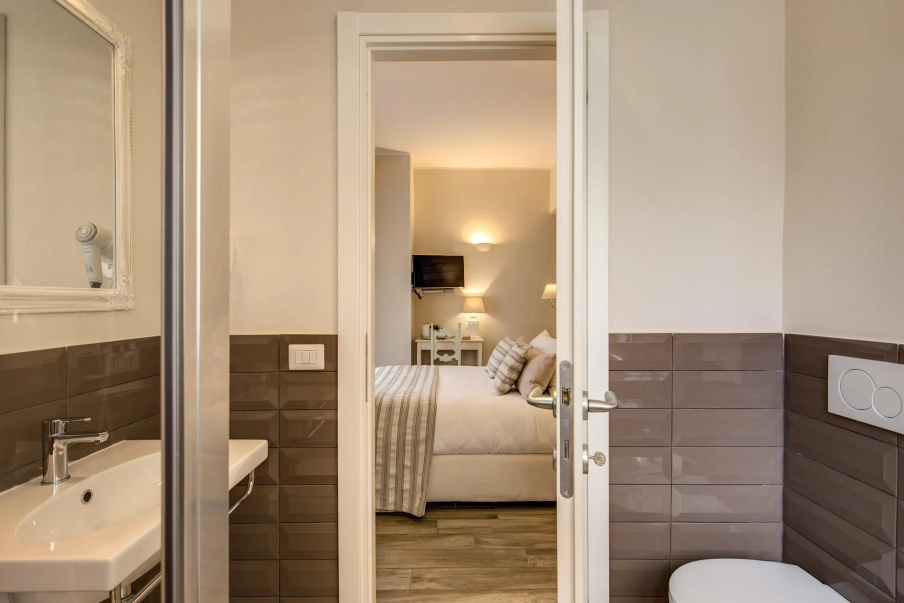 Bed in Casa Tua Vaticano Guest House