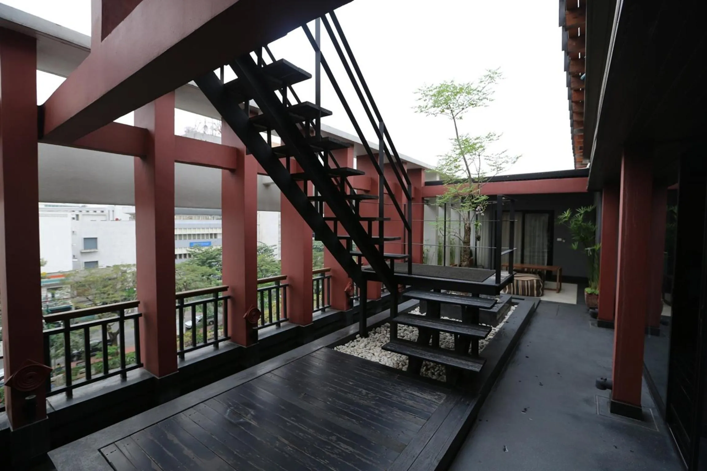 Balcony/Terrace in Loogchoob Homestay