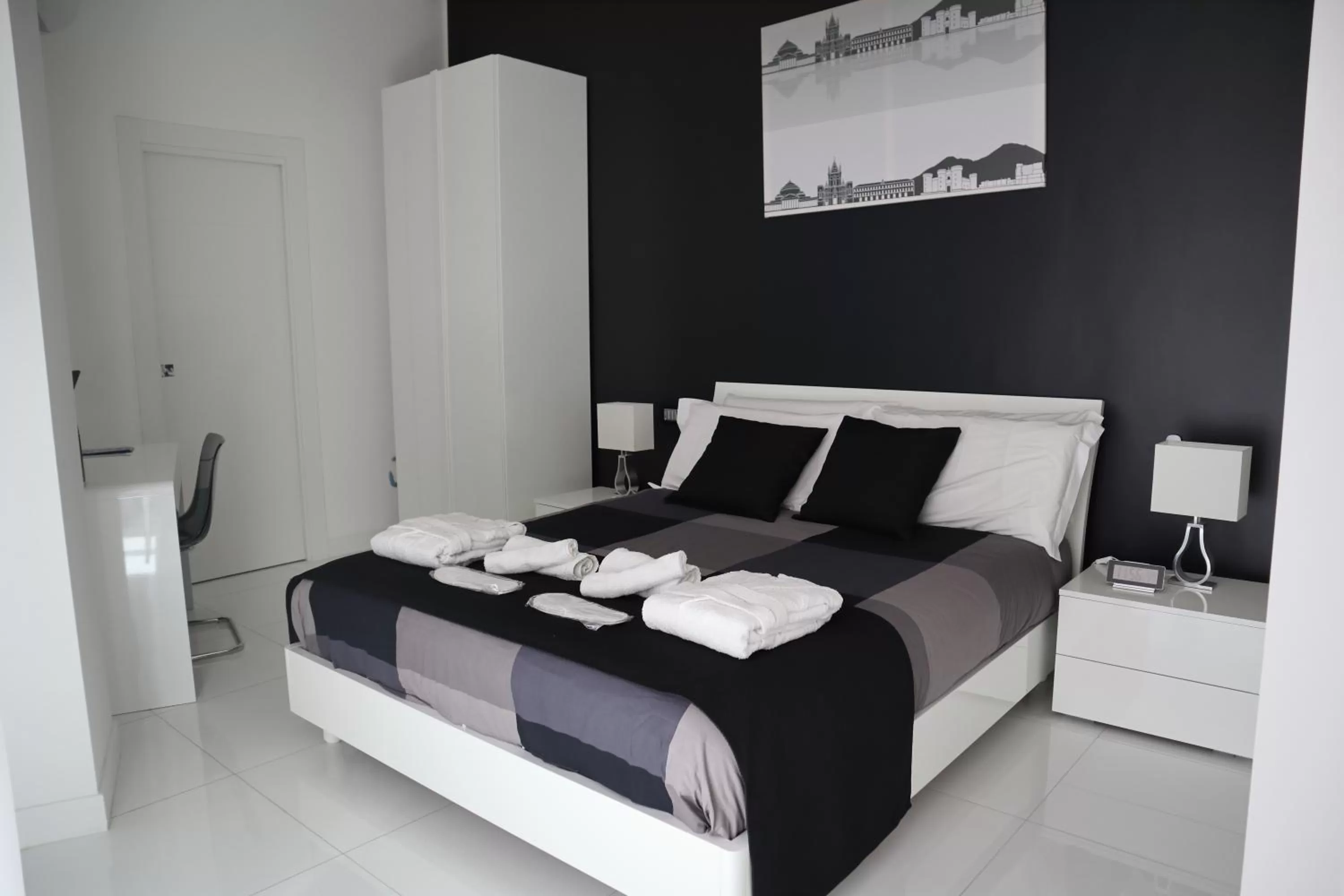 Photo of the whole room, Bed in Rettifilo 201 Exclusive Rooms