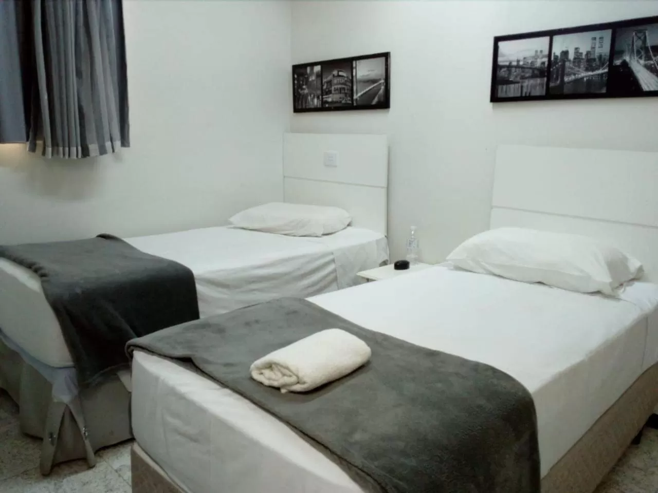 Bedroom, Bed in Compacto Hotel Alphaville Campinas