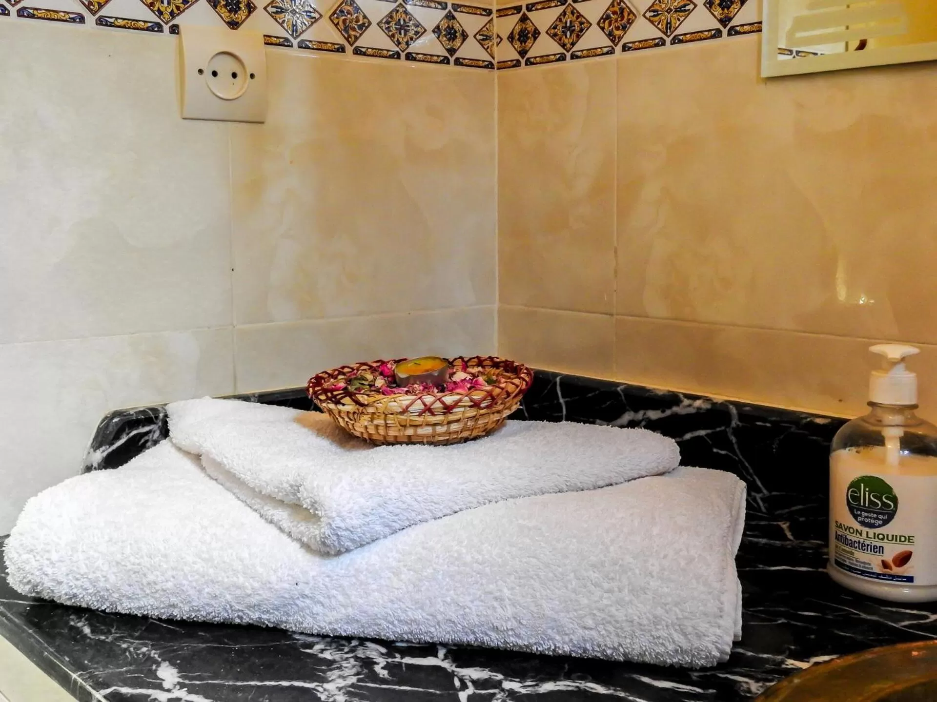 Bathroom in Le Bleu House