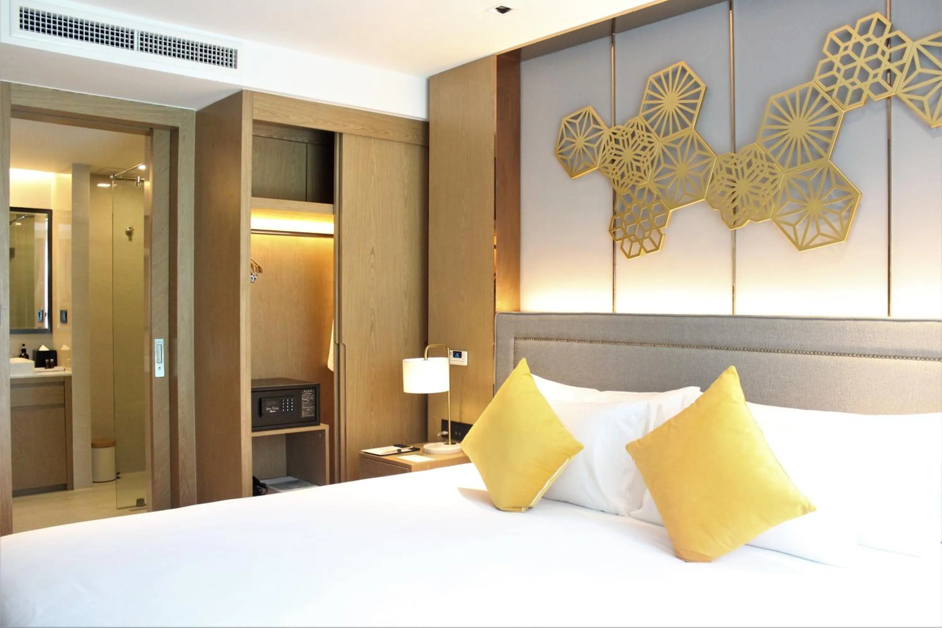 Bed in Wyndham La Vita Rawai Phuket