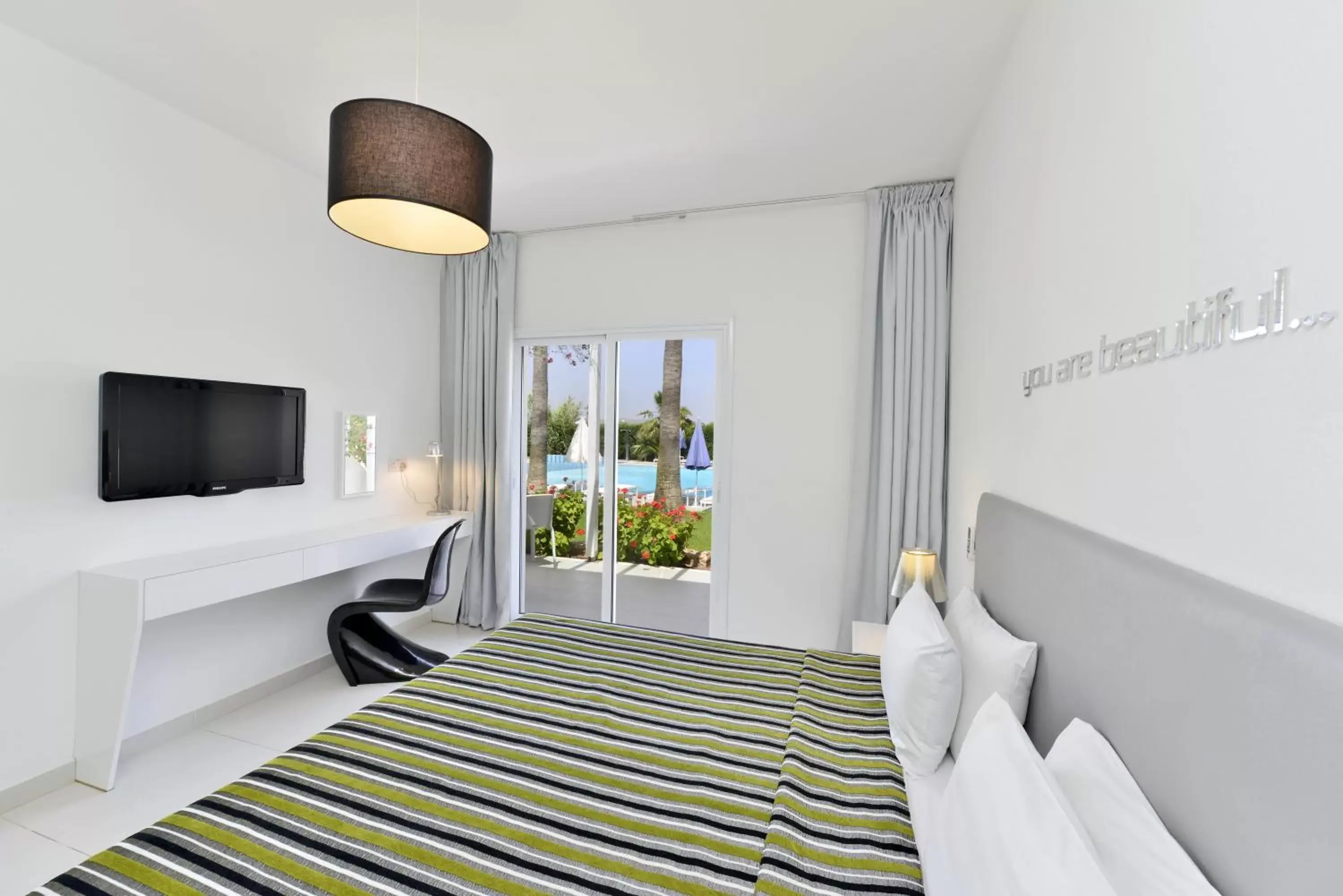 Standard Suite - single occupancy in Mon Repos Hotel Standard Suite - single occupancy in Mon Repos Hotel