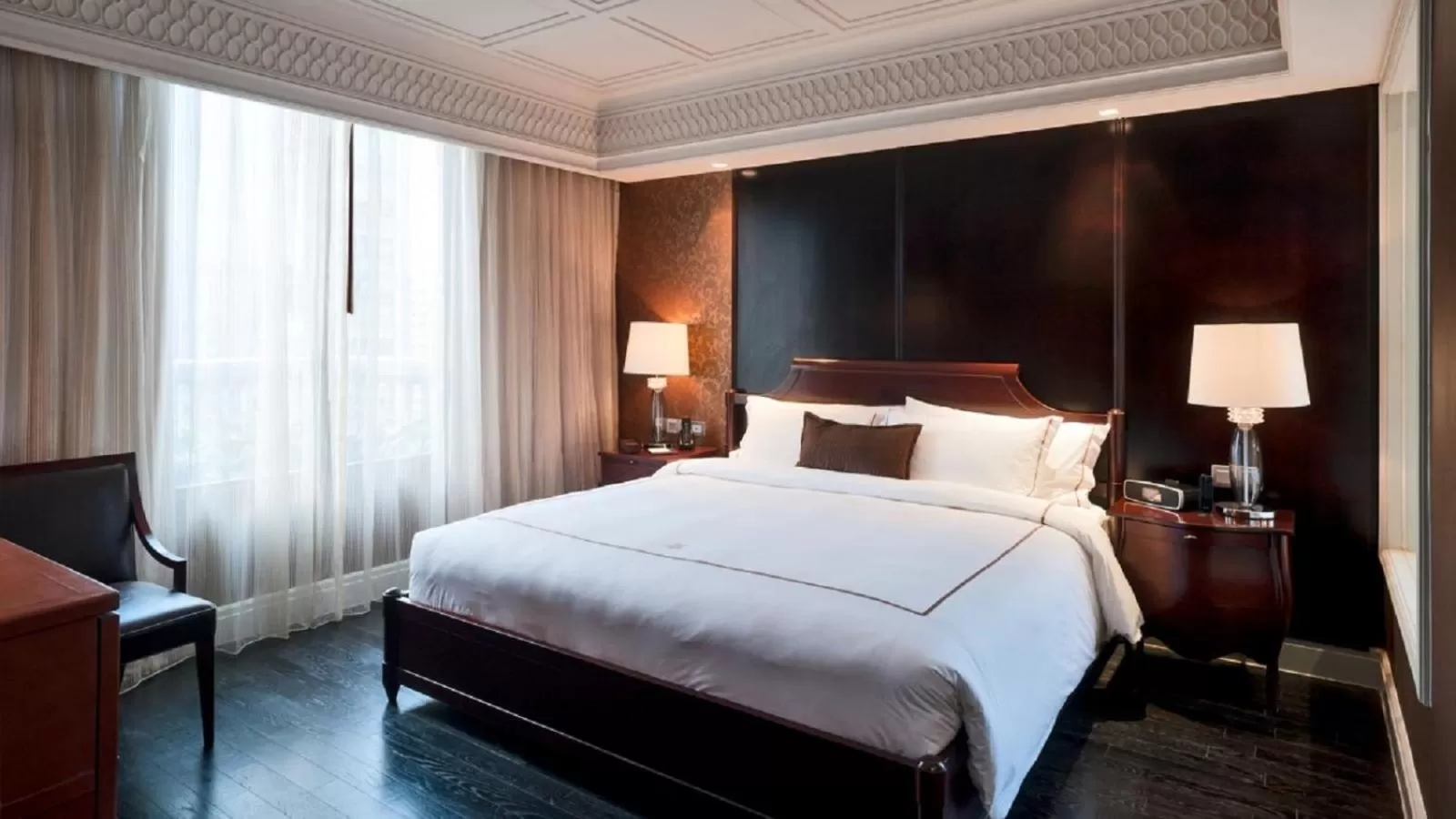 Bed in Hotel Muse Bangkok Langsuan - MGallery