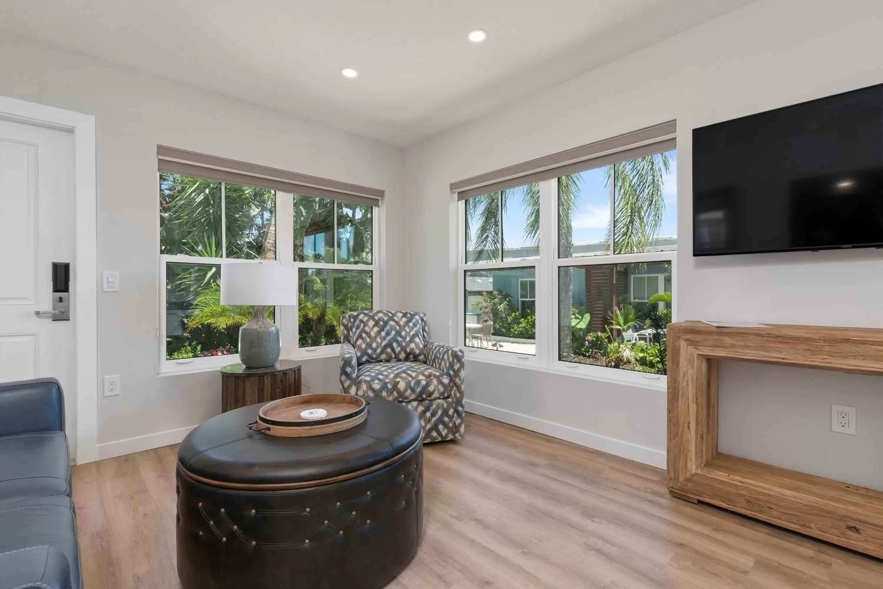 Escape Coastal Resort on Casey Key