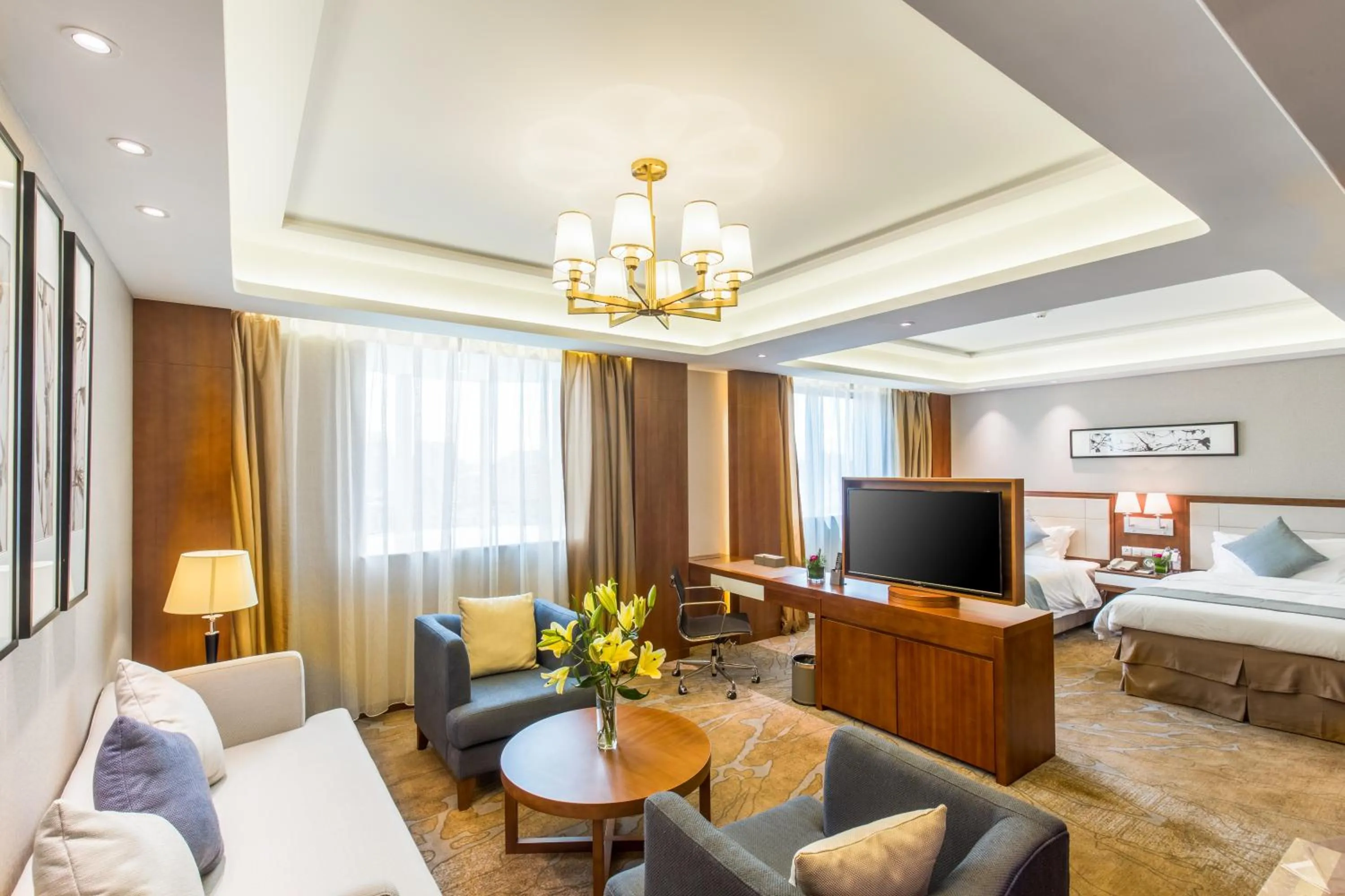 Photo of the whole room in Wan Yue Grand Skylight Hotel