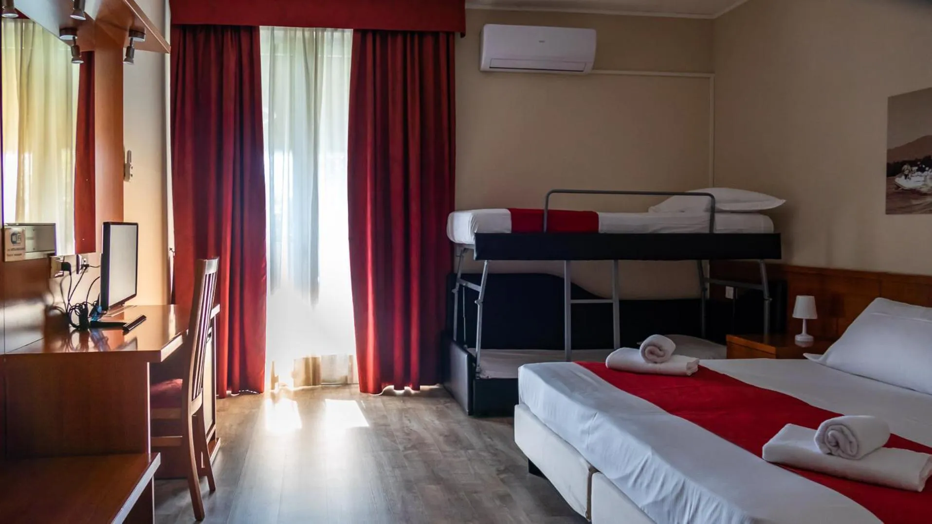 Bedroom, Bed in Hotel Venezia Park - ENJOY HOLIDAY