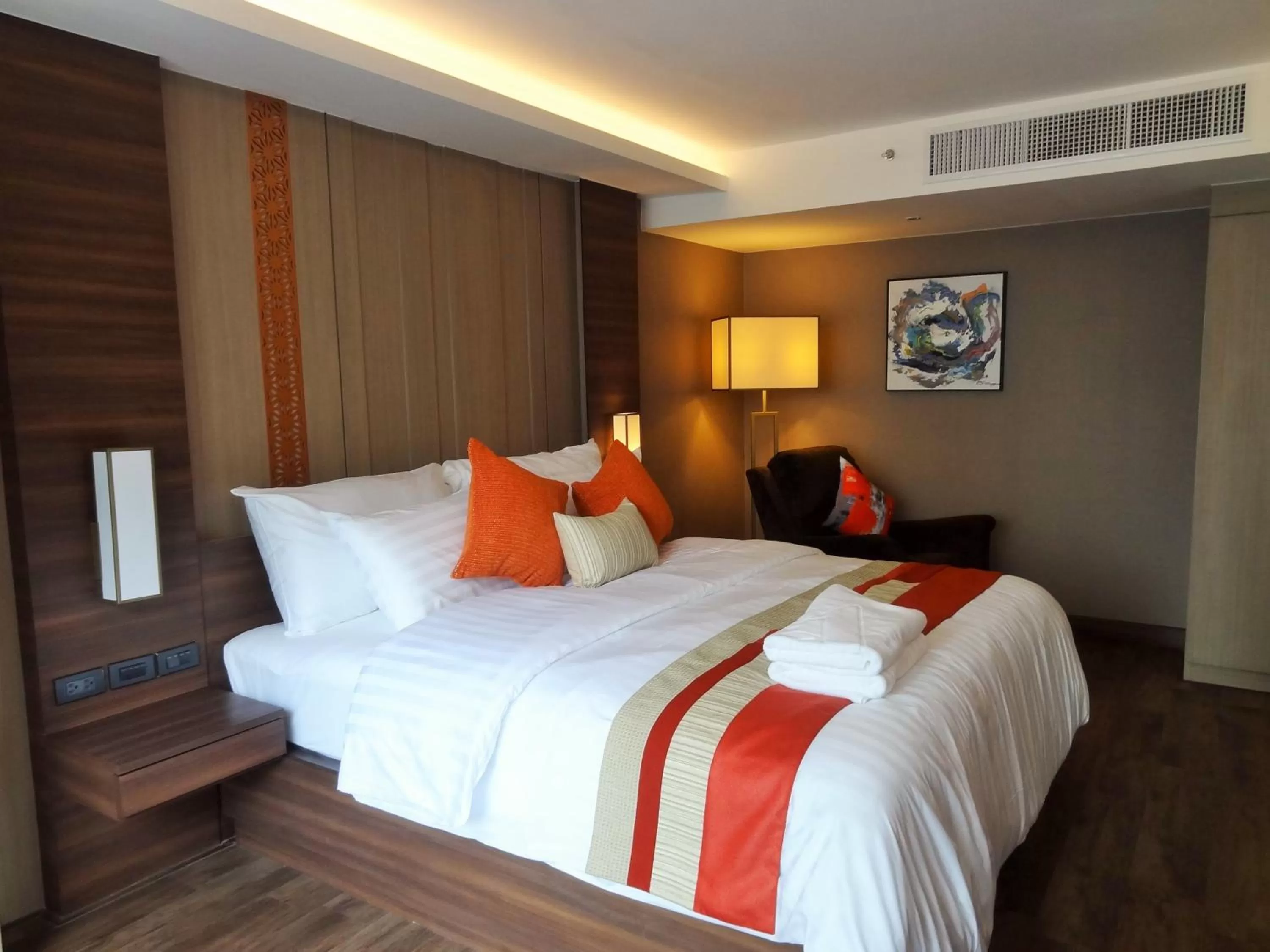 Photo of the whole room, Bed in Arte Hotel - SHA Extra Plus
