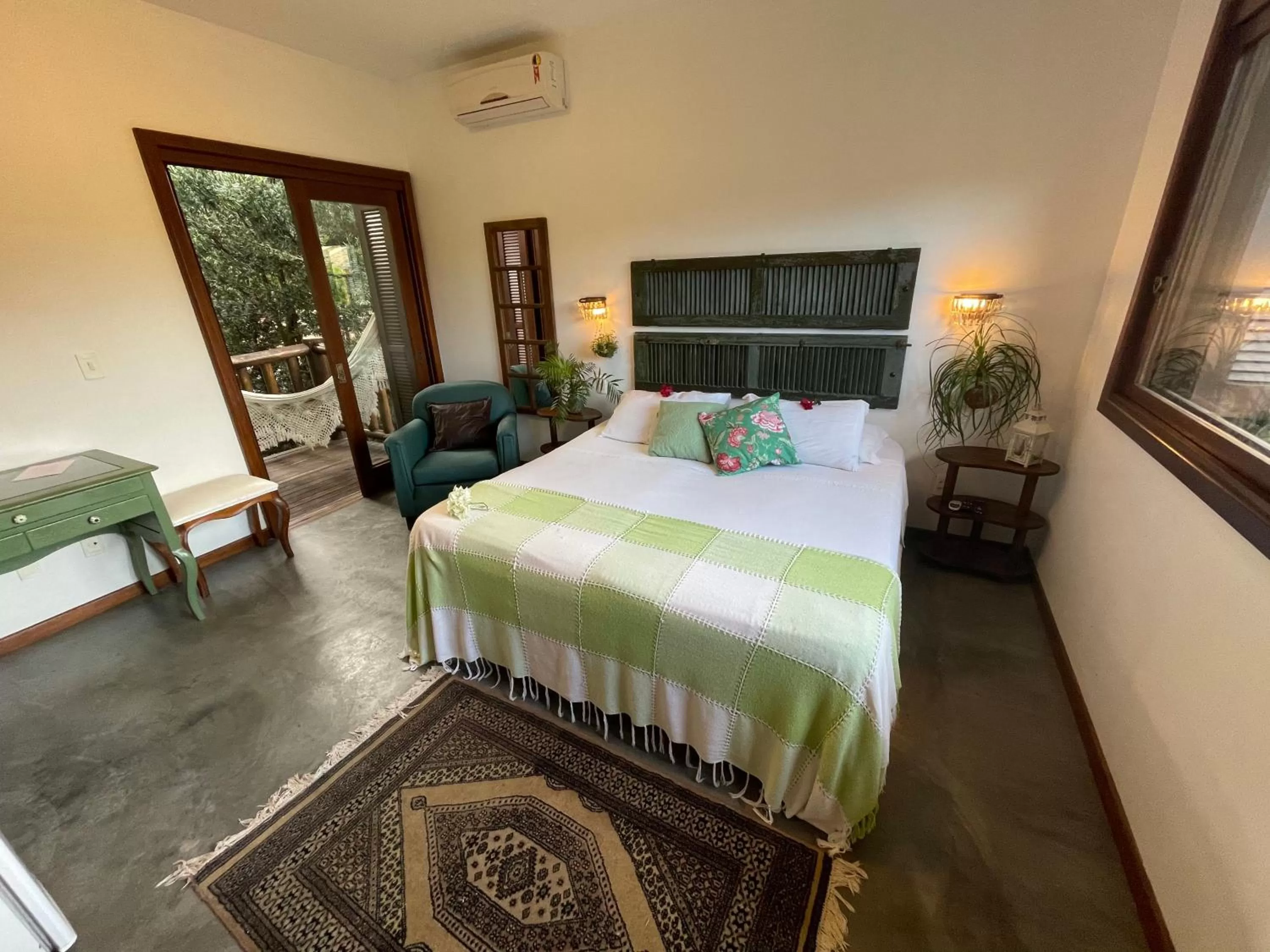 Photo of the whole room in Pousada Santarina