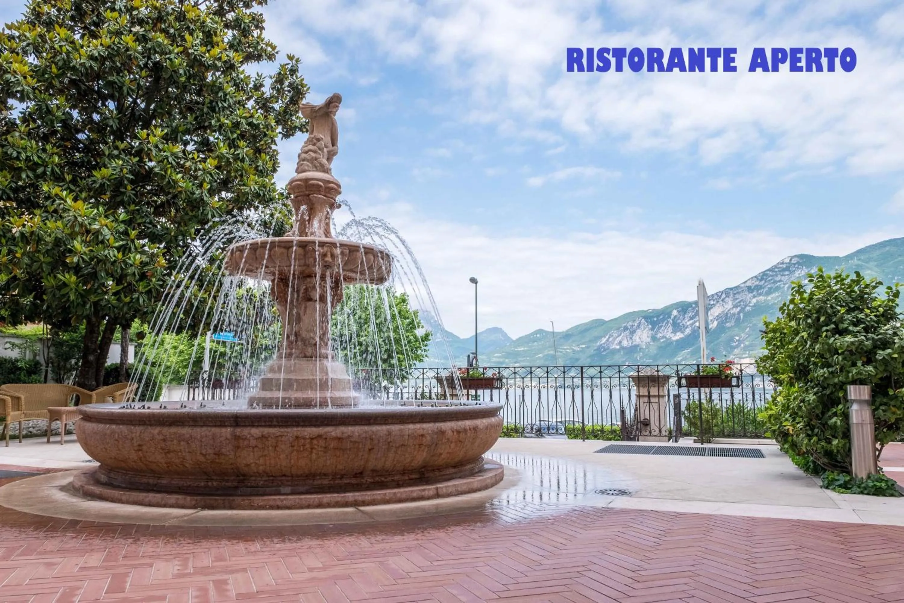 Patio in Garda Family House