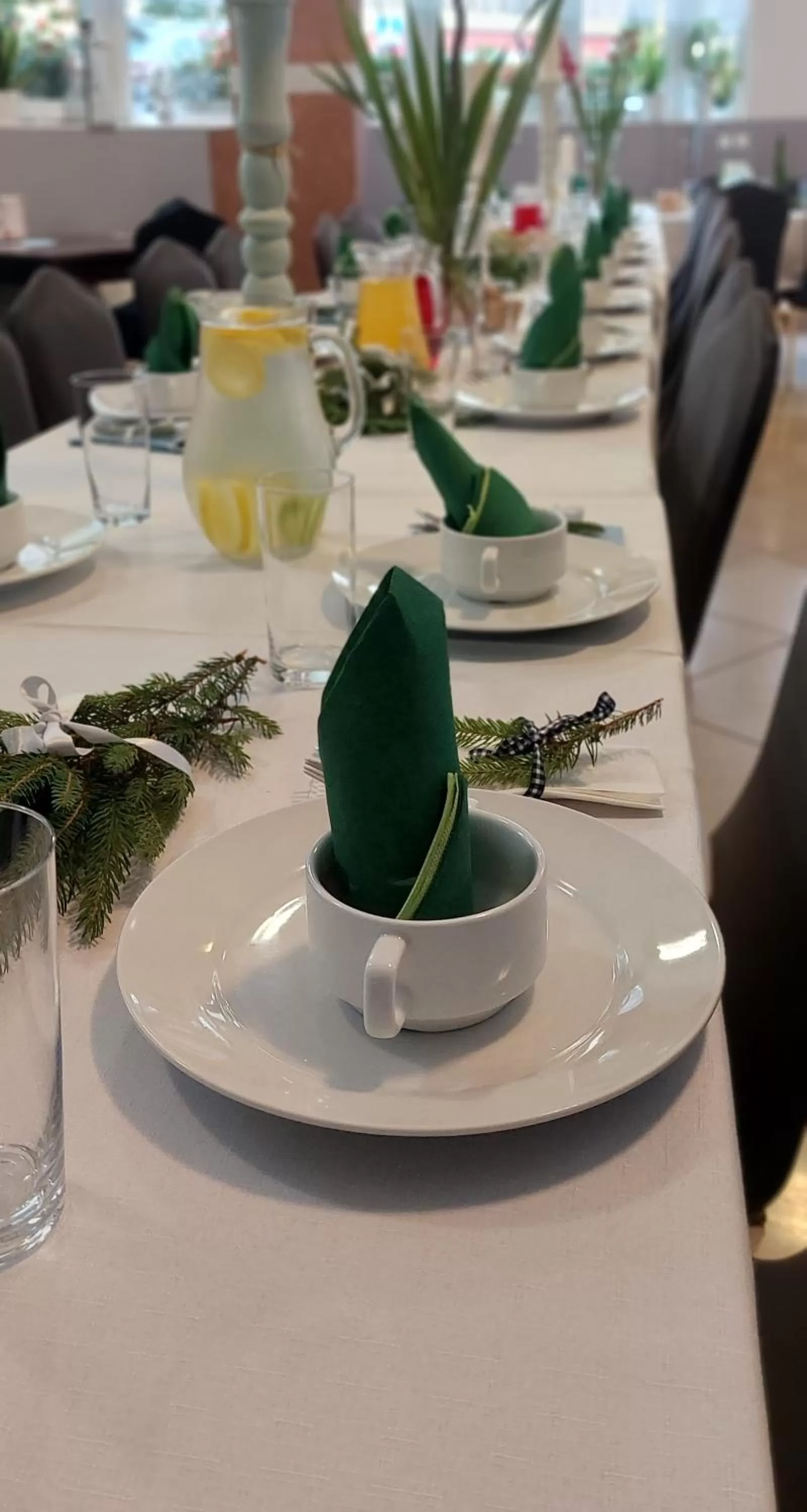 Restaurant/Places to Eat in Rezydencja Korab