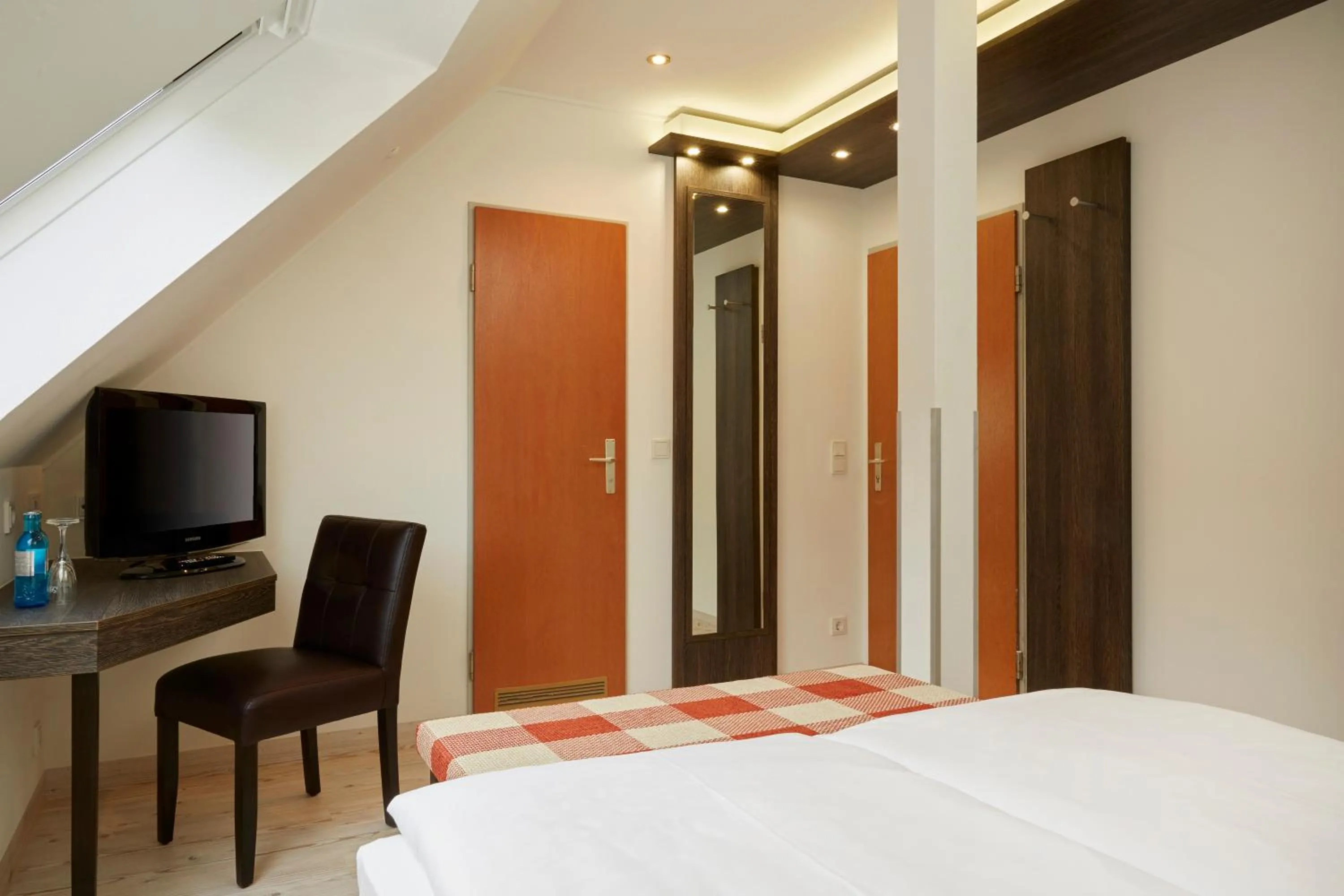 TV and multimedia, Bed in H+ Hotel Nürnberg