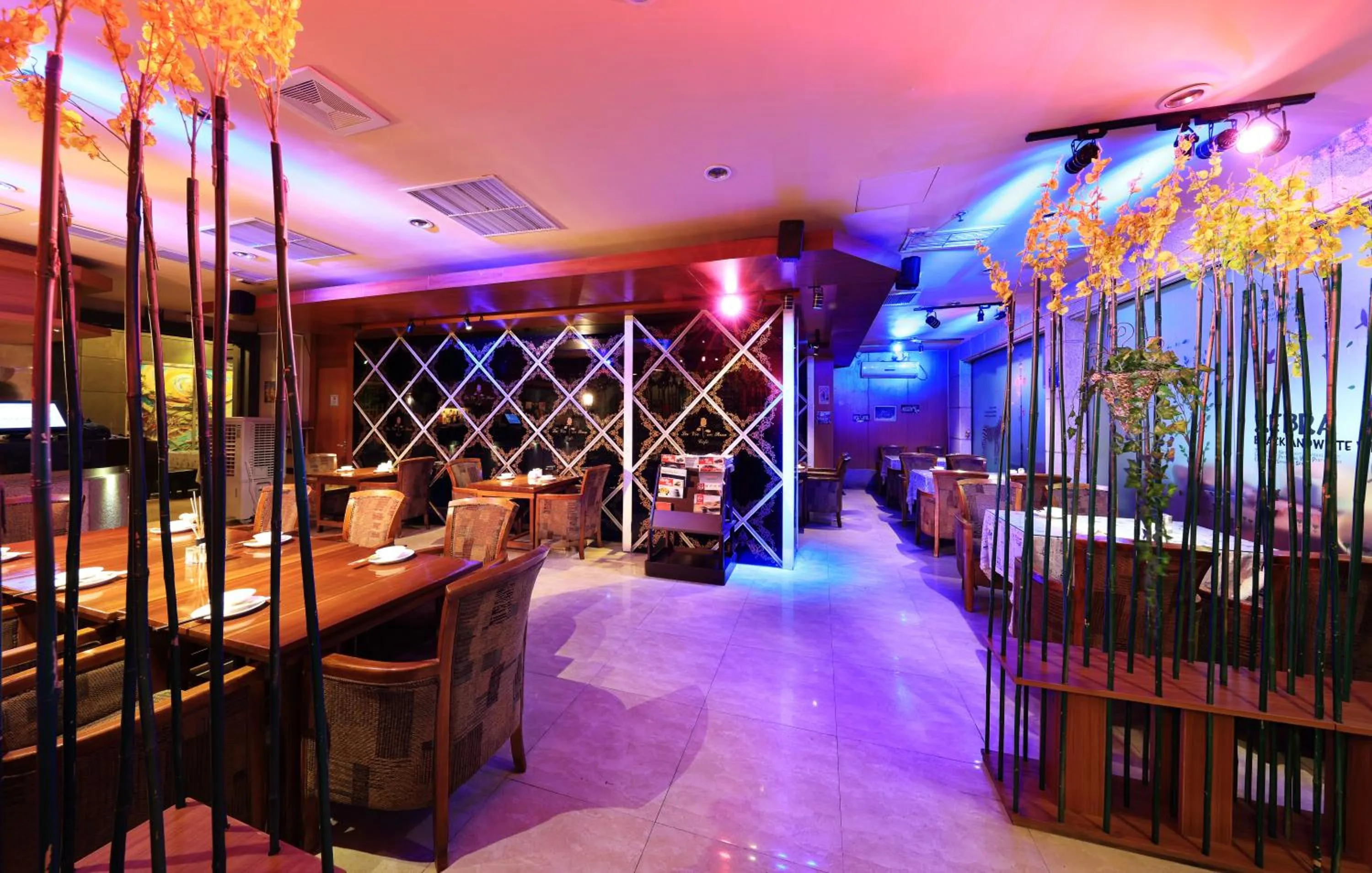 Restaurant/places to eat in Guangzhou The Royal Garden Hotel