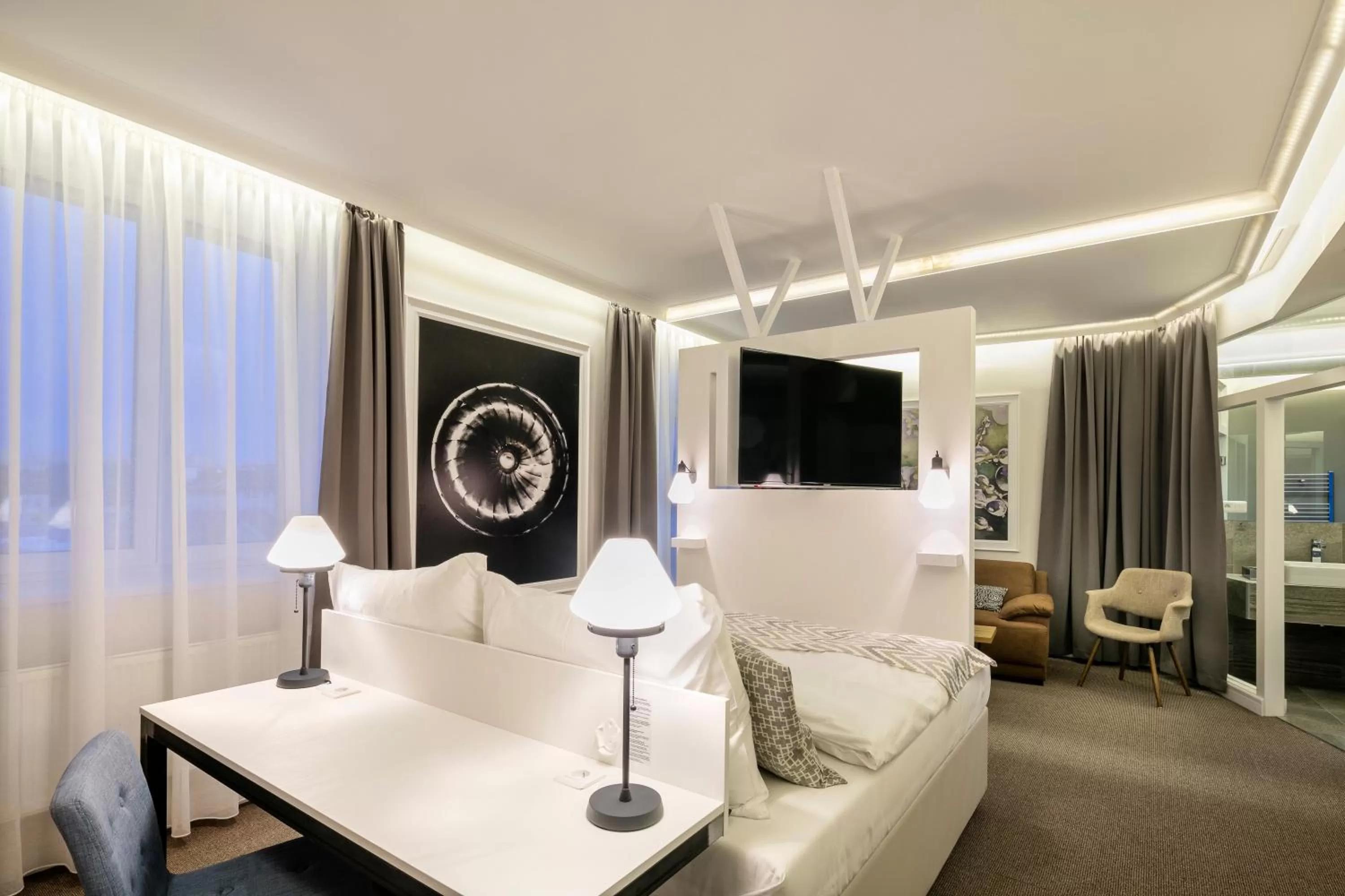 Bedroom, Seating Area in Pytloun Imperial Design Suites