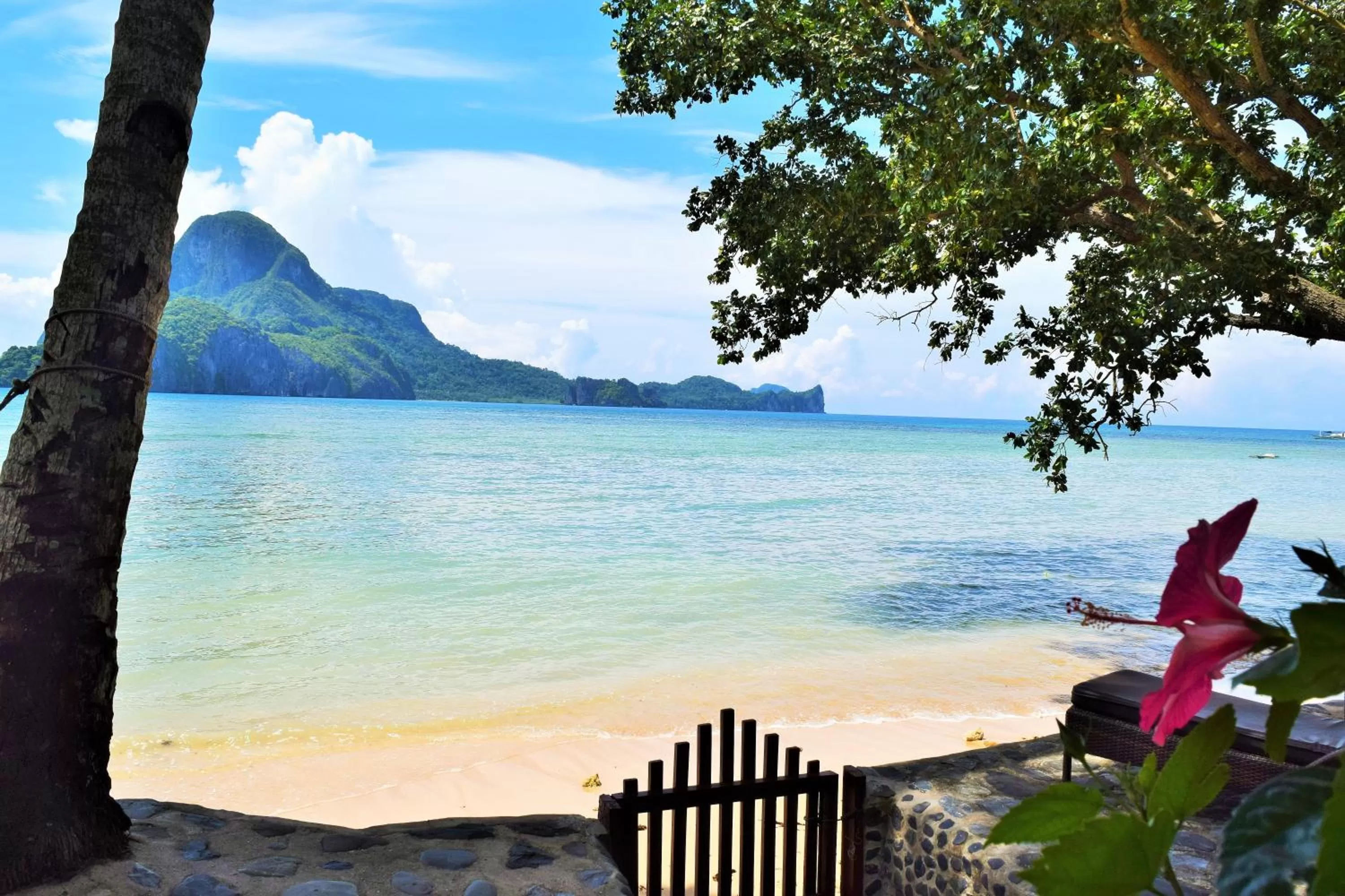 Beach in Angel Nido Resort