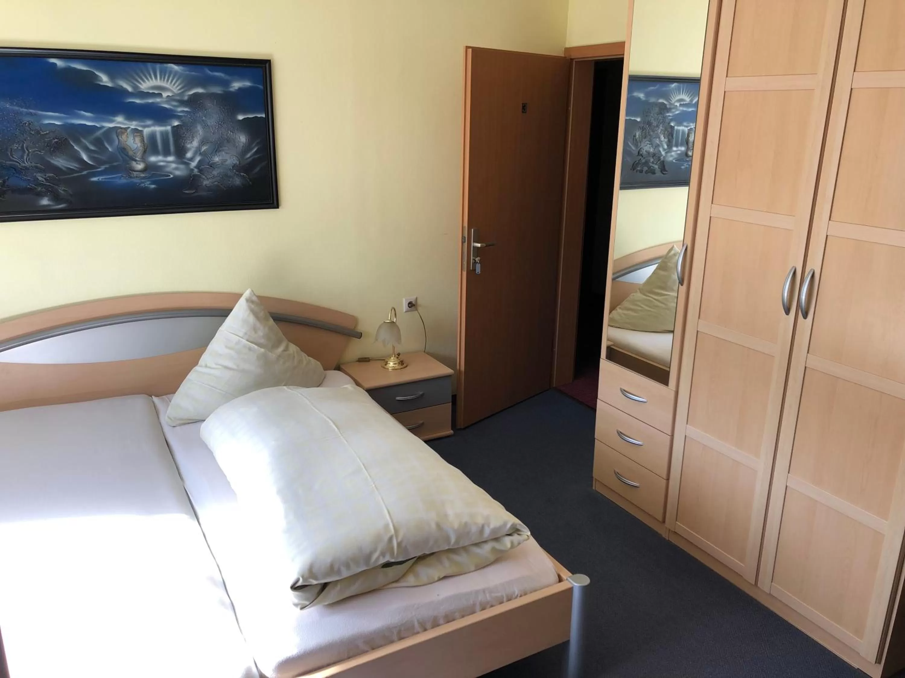 Bed in Hotel Cafe Waldeck