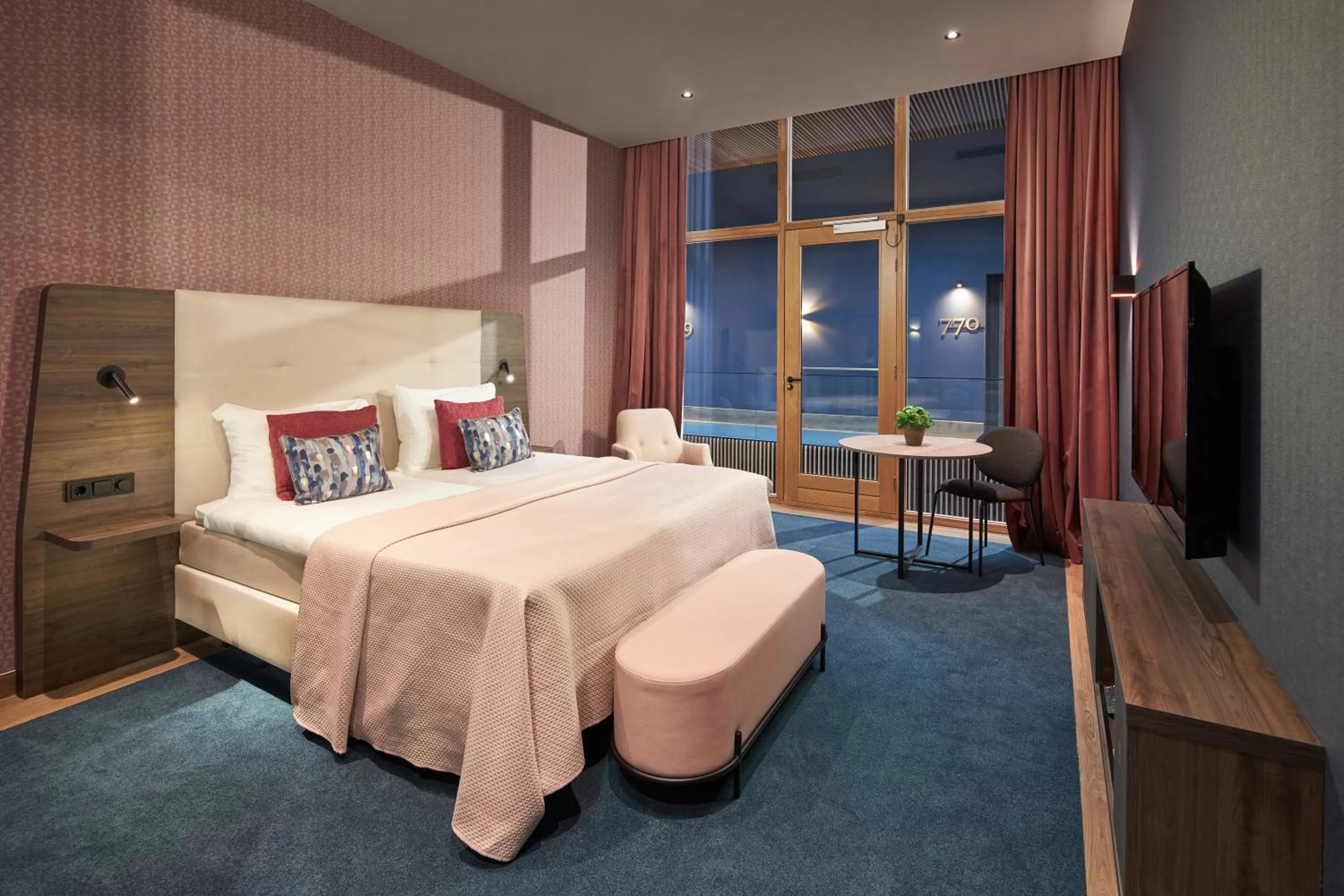 Photo of the whole room, Bed in Van der Valk Hotel Haarlem