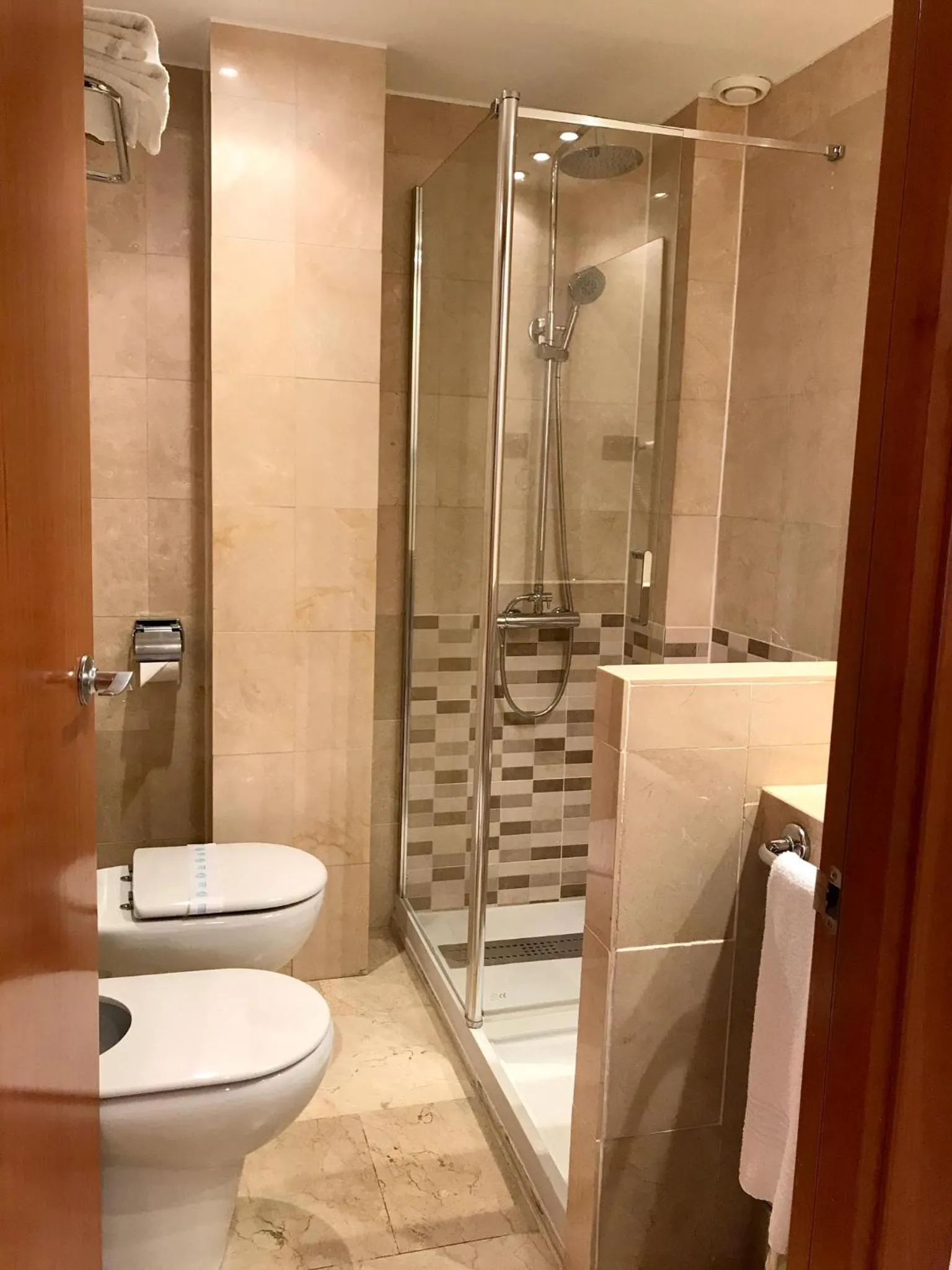 Bathroom in Hotel Calasanz