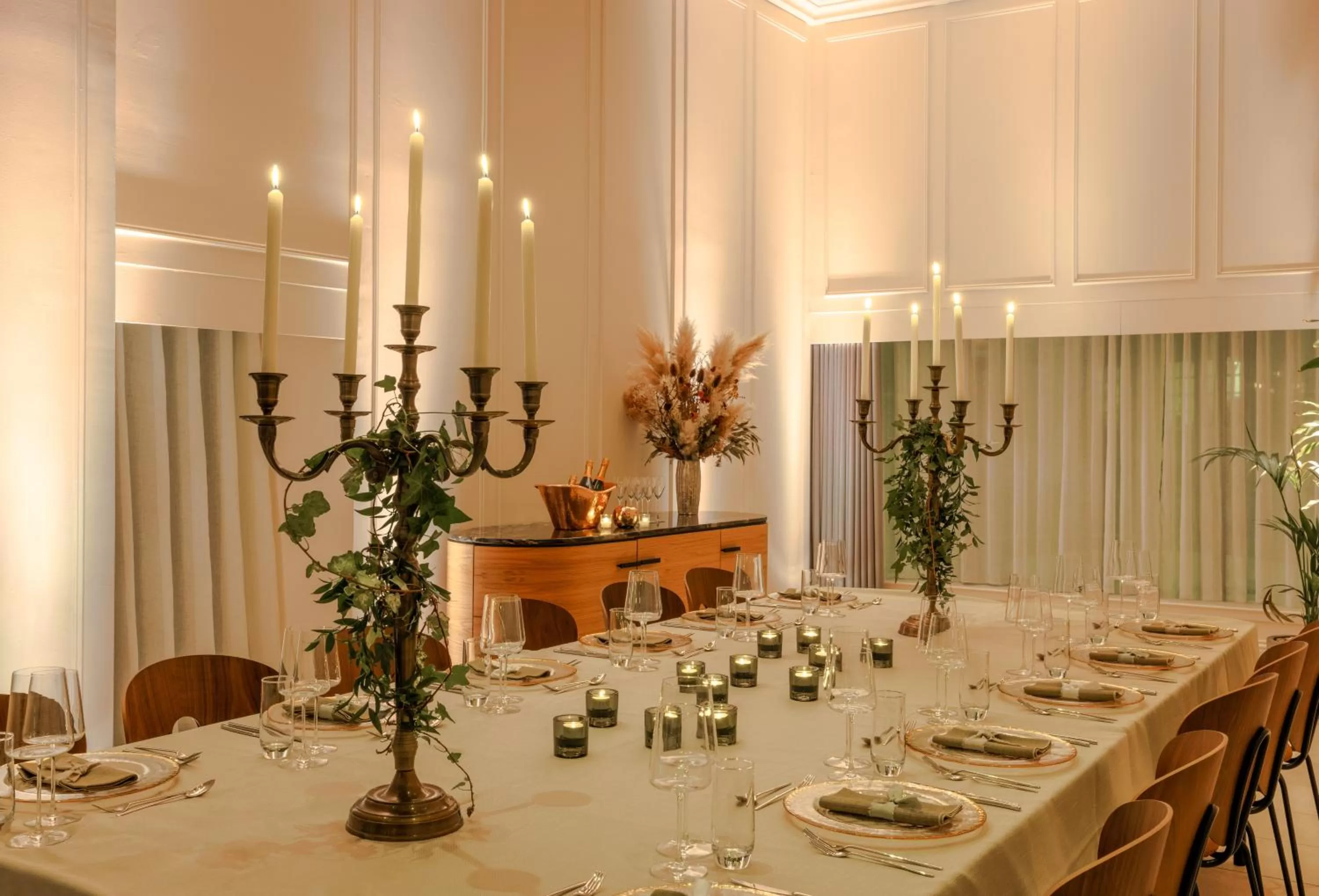 Banquet/Function facilities in Virgin Hotels Edinburgh