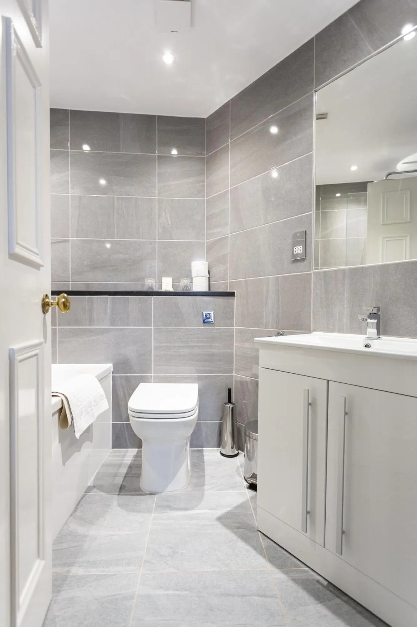 Bathroom in Royal Scots Club